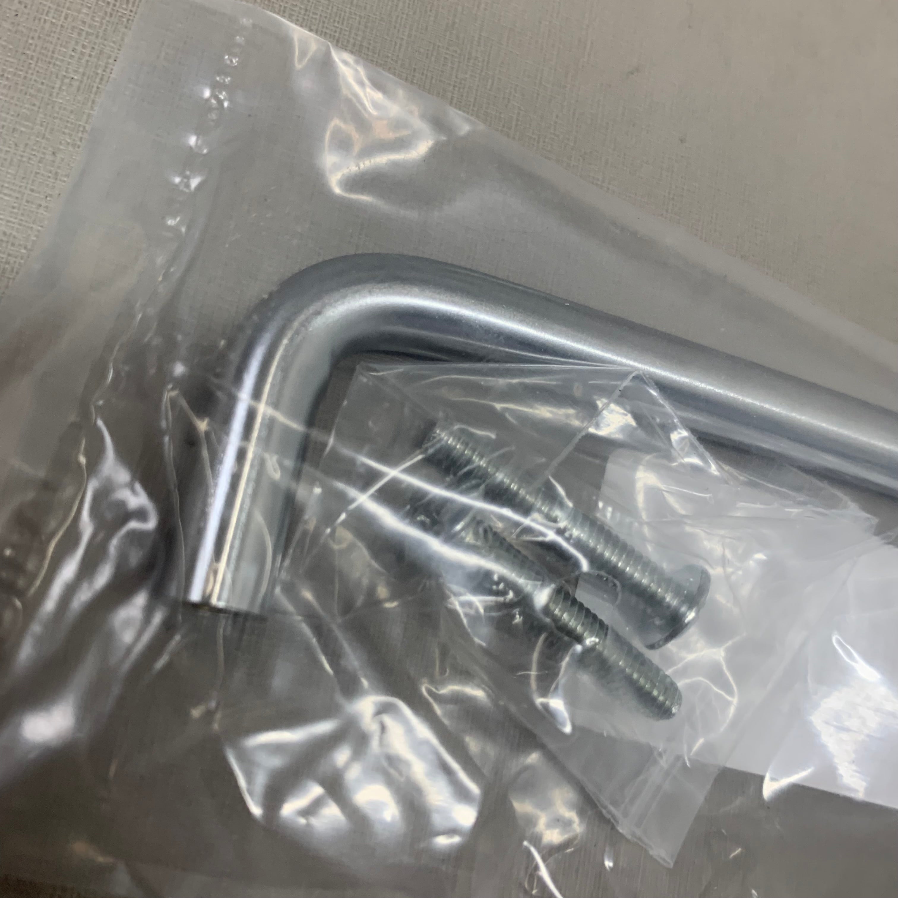 BERENSON (25 PACK) Advantage Wire Pulls 3 1/2" CC Satin Chrome Steel 6132-2SC-P