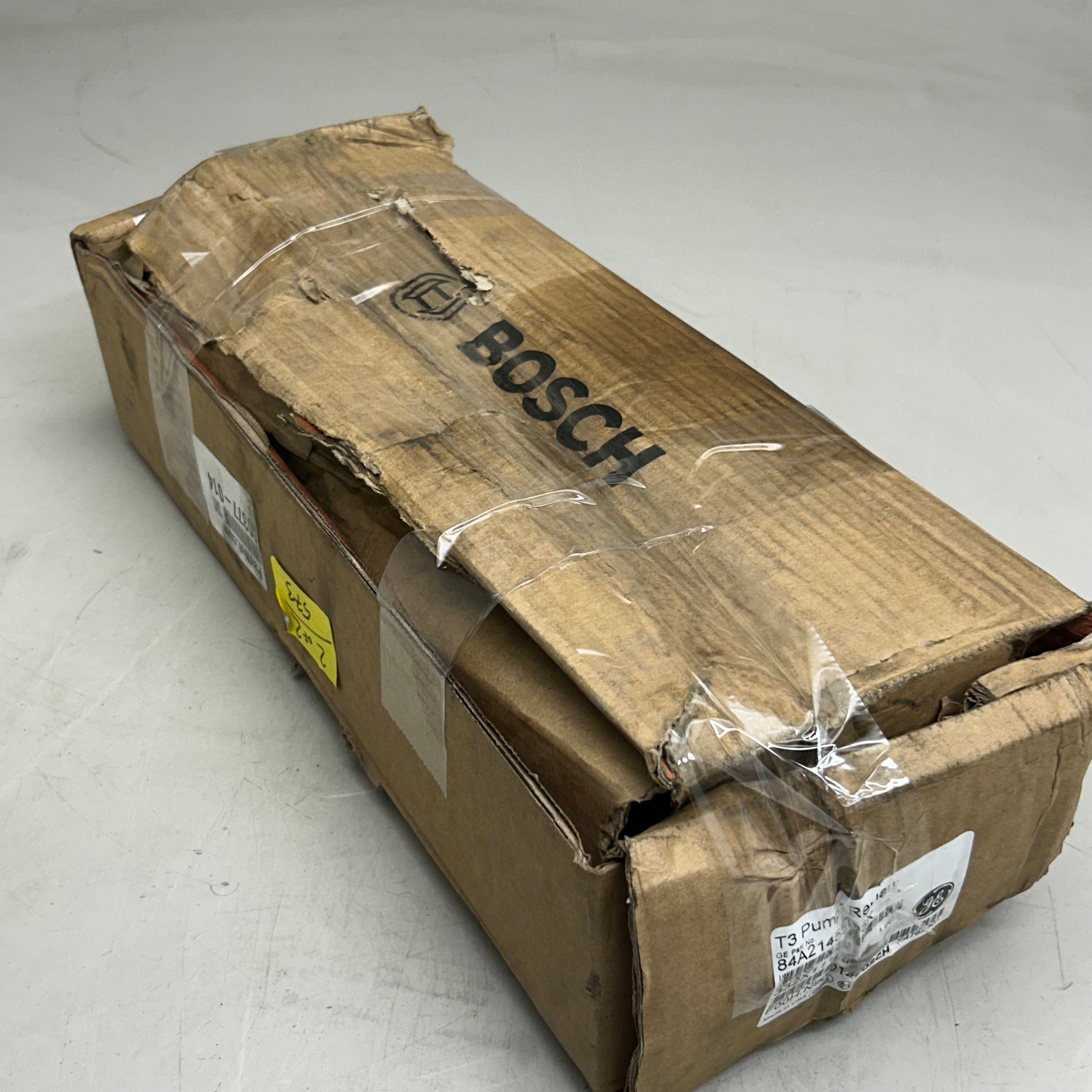 BOSCH Locomotive Fuel Injection Pump 15" Grey 332X116R (Distressed Packaging)