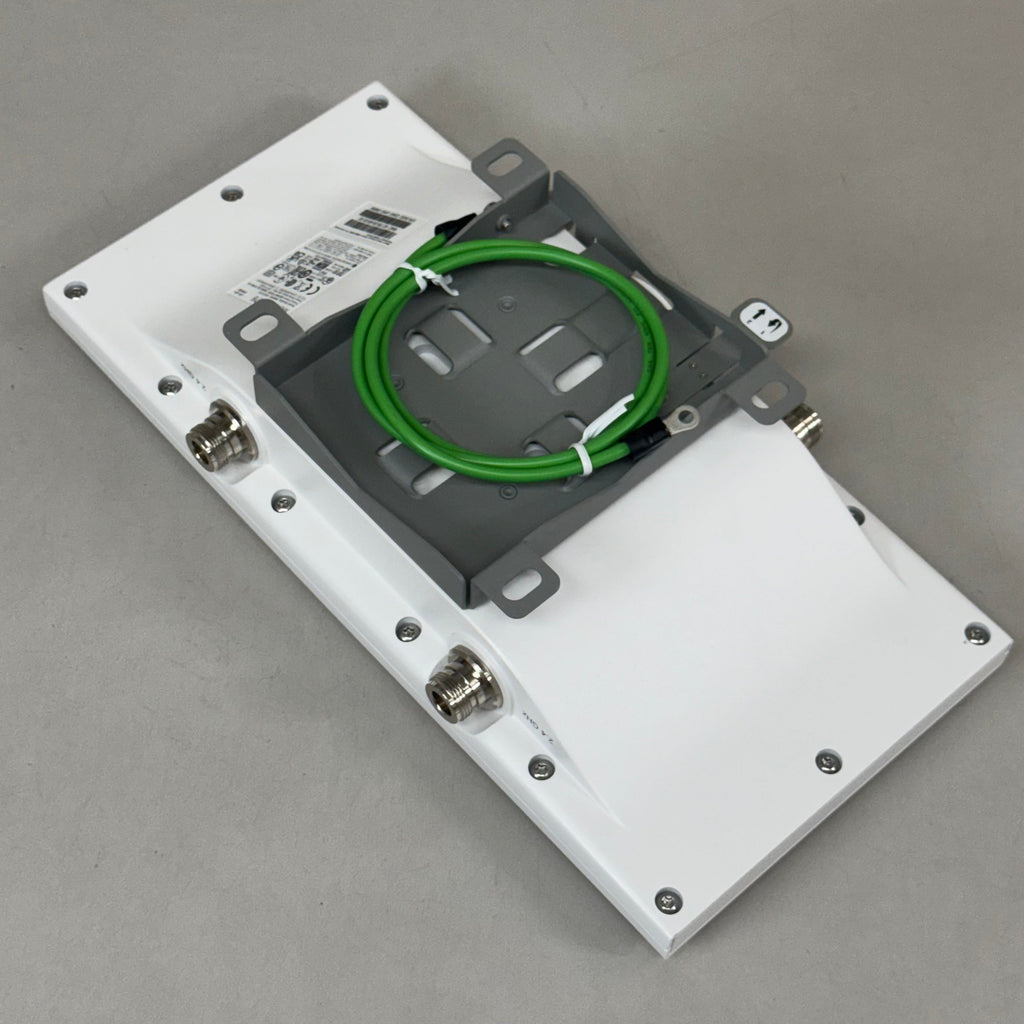 CISCO High Performance 802.11 Ax Wireless Access Point Outdoor Wifi 6 White MR76 (tied to a business)