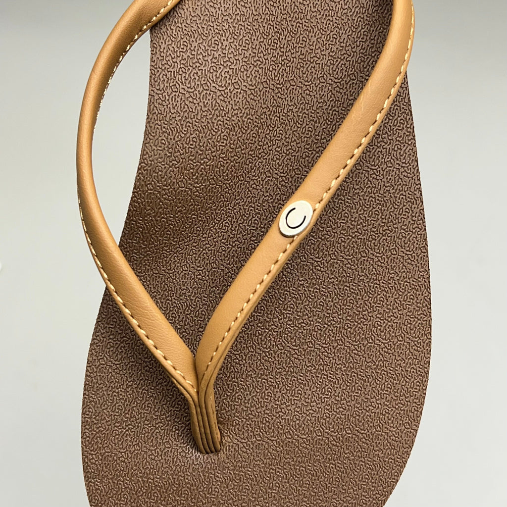 COBIAN Nia's Bounce 2 Synthetic Leather Sandals Women's Sz 6, EU 35.5 Tan NIA25-230-6