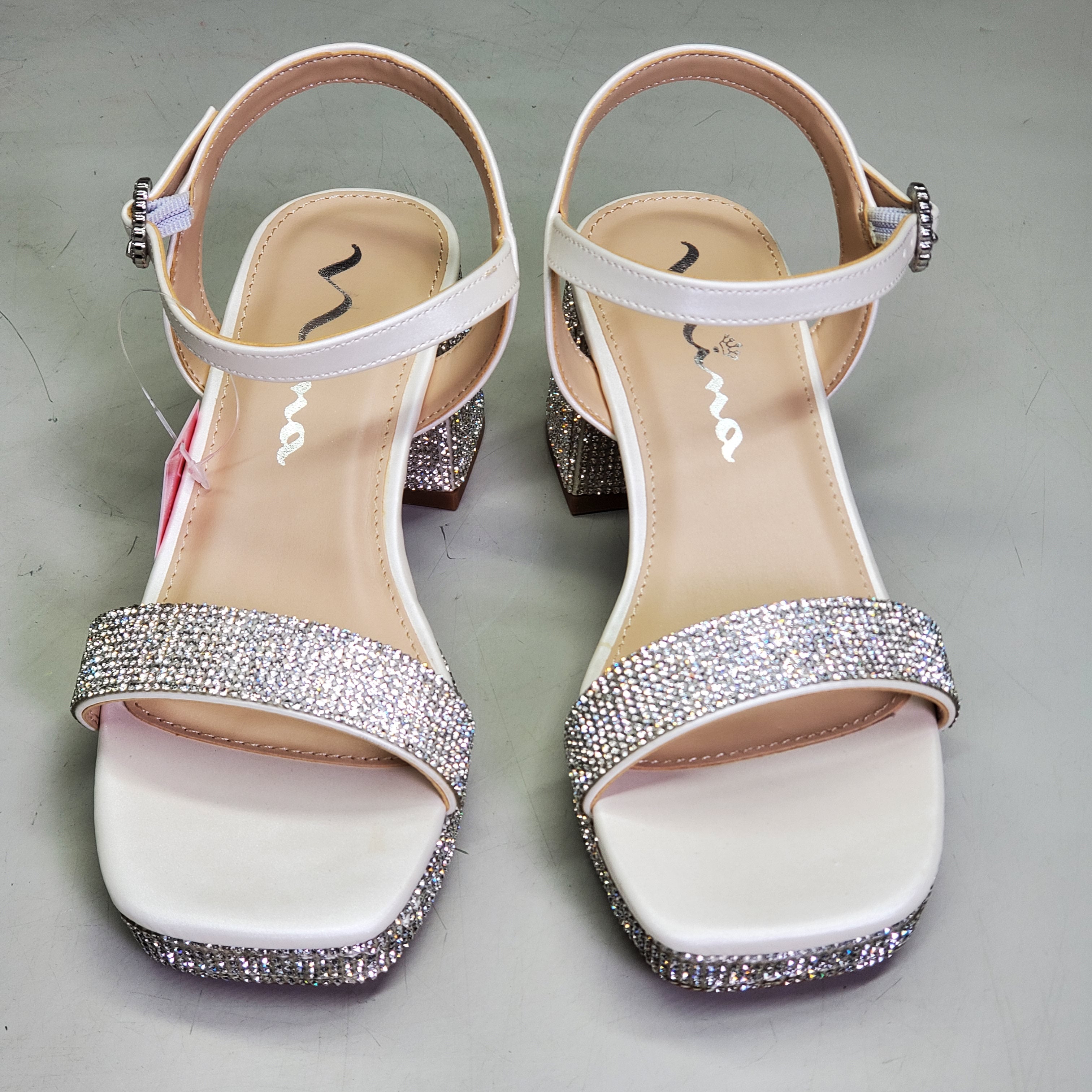 NINA Marysol Dress Sandals Girls SZ 2 M White Smooth / Stones K200652