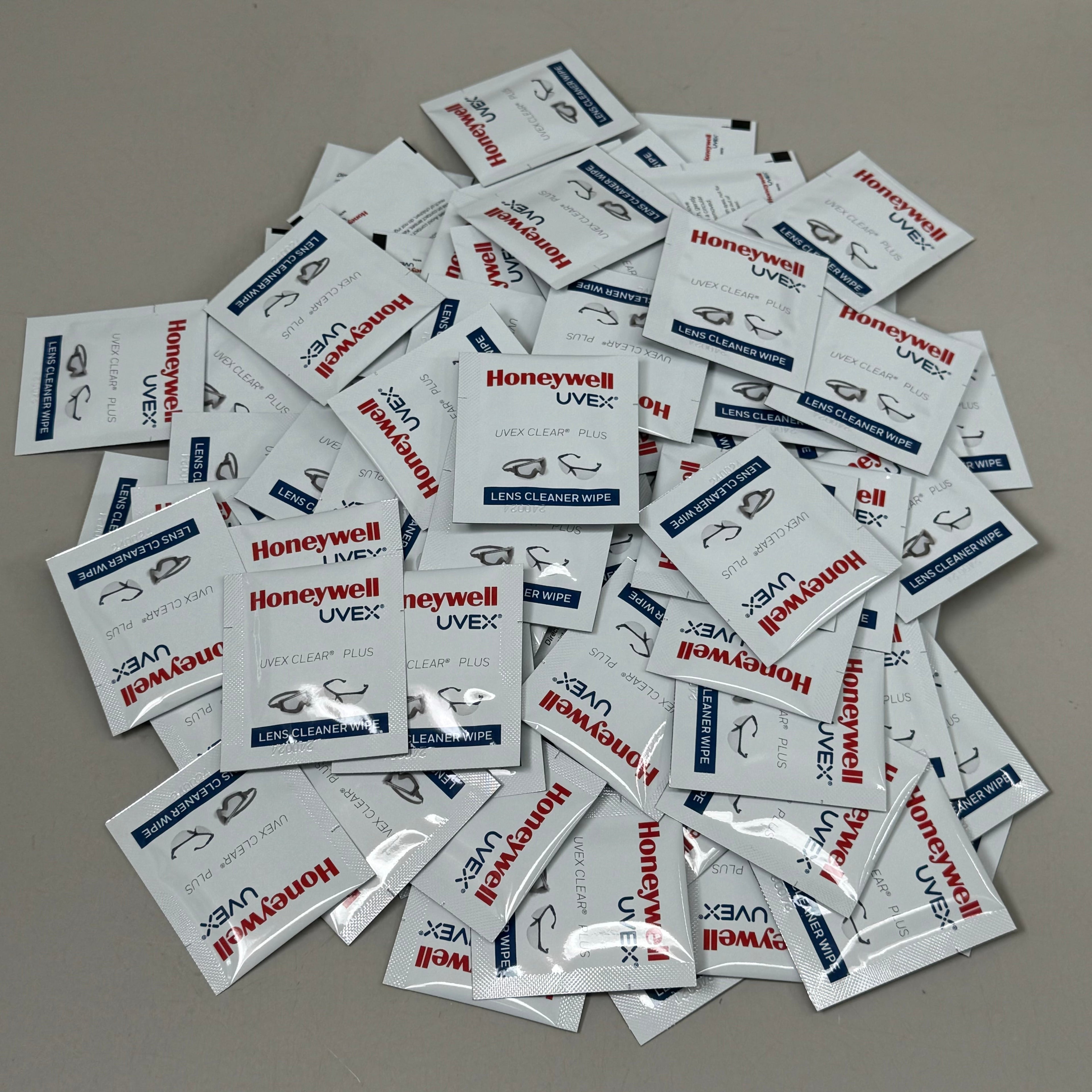 HONEYWELL UVEX (100 PACK) Clear Plus Lens Cleaning Wipes 5" x 6" S470