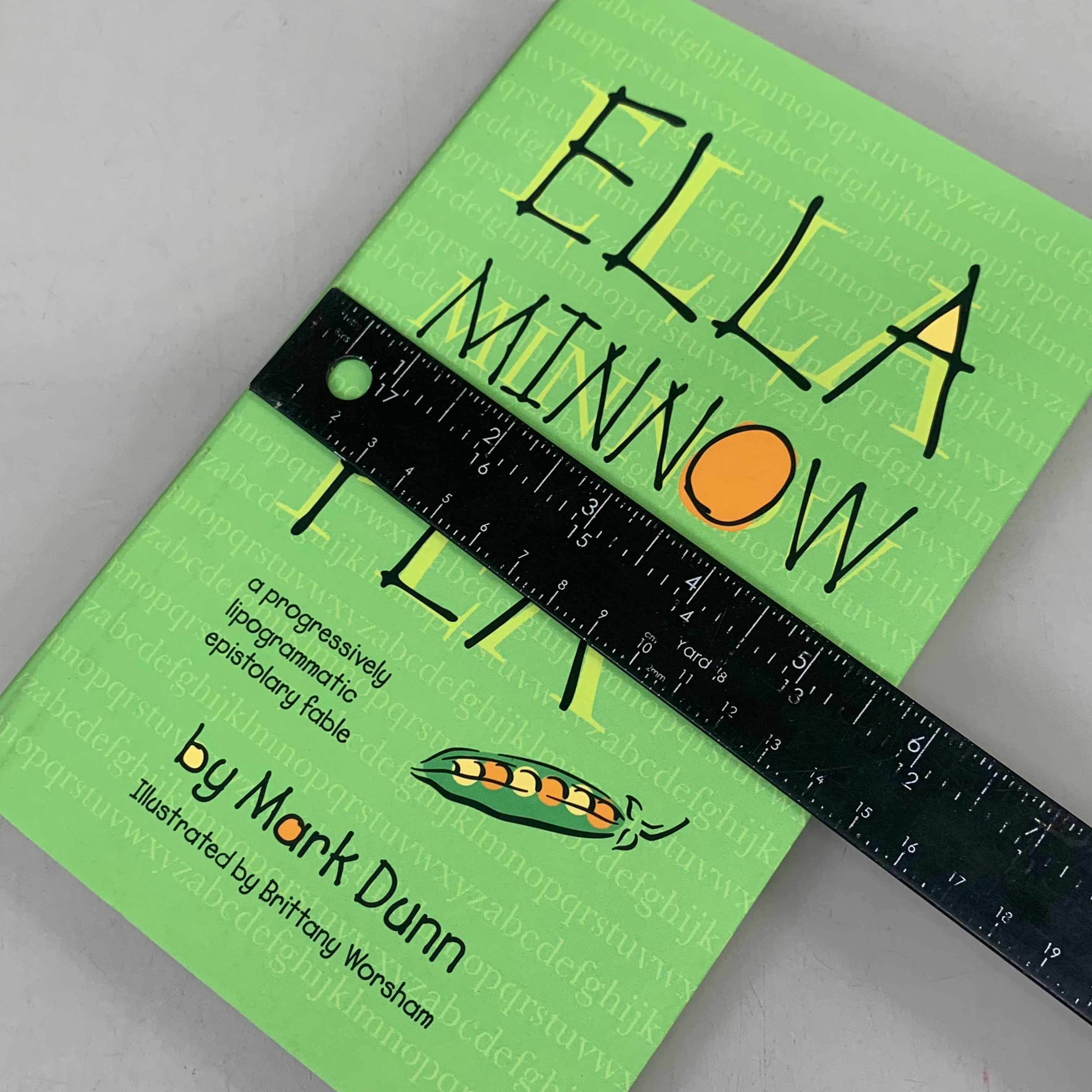 DZANC BOOKS Mark Dunn Ella Minnow Pea; 20th Anniversary Illustrated Edition 210 Pages