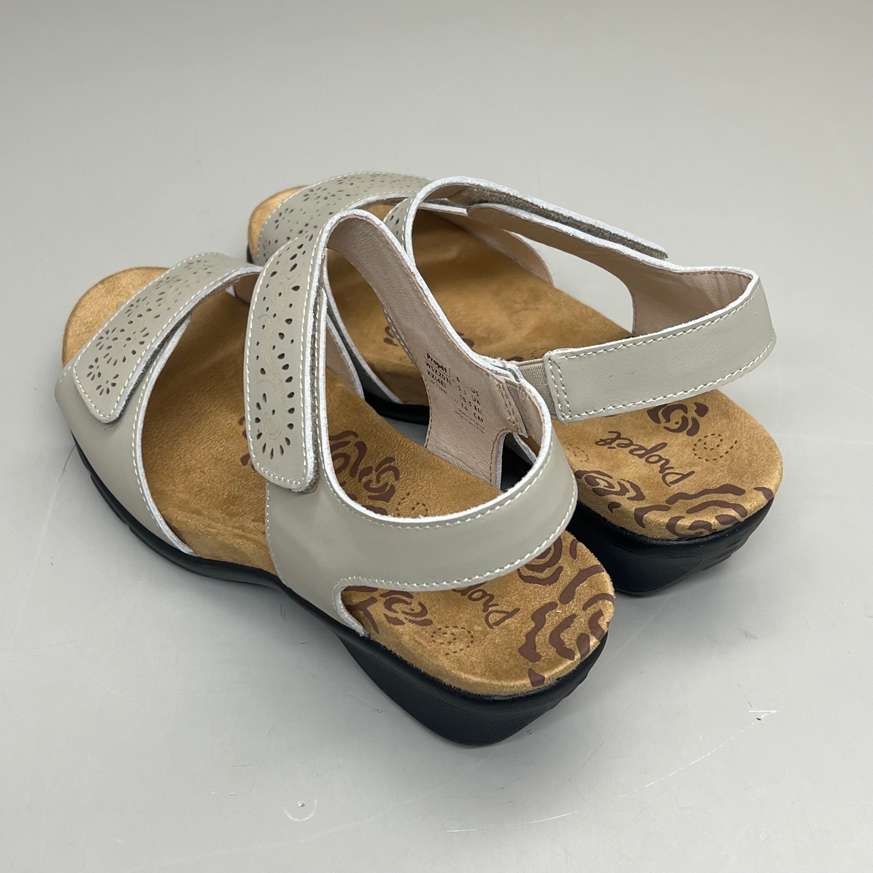 PROPET Wanda Sandal w/Wedge Heel Design Women's Sz 7 XX WIDE (4E) Cream WSX203L