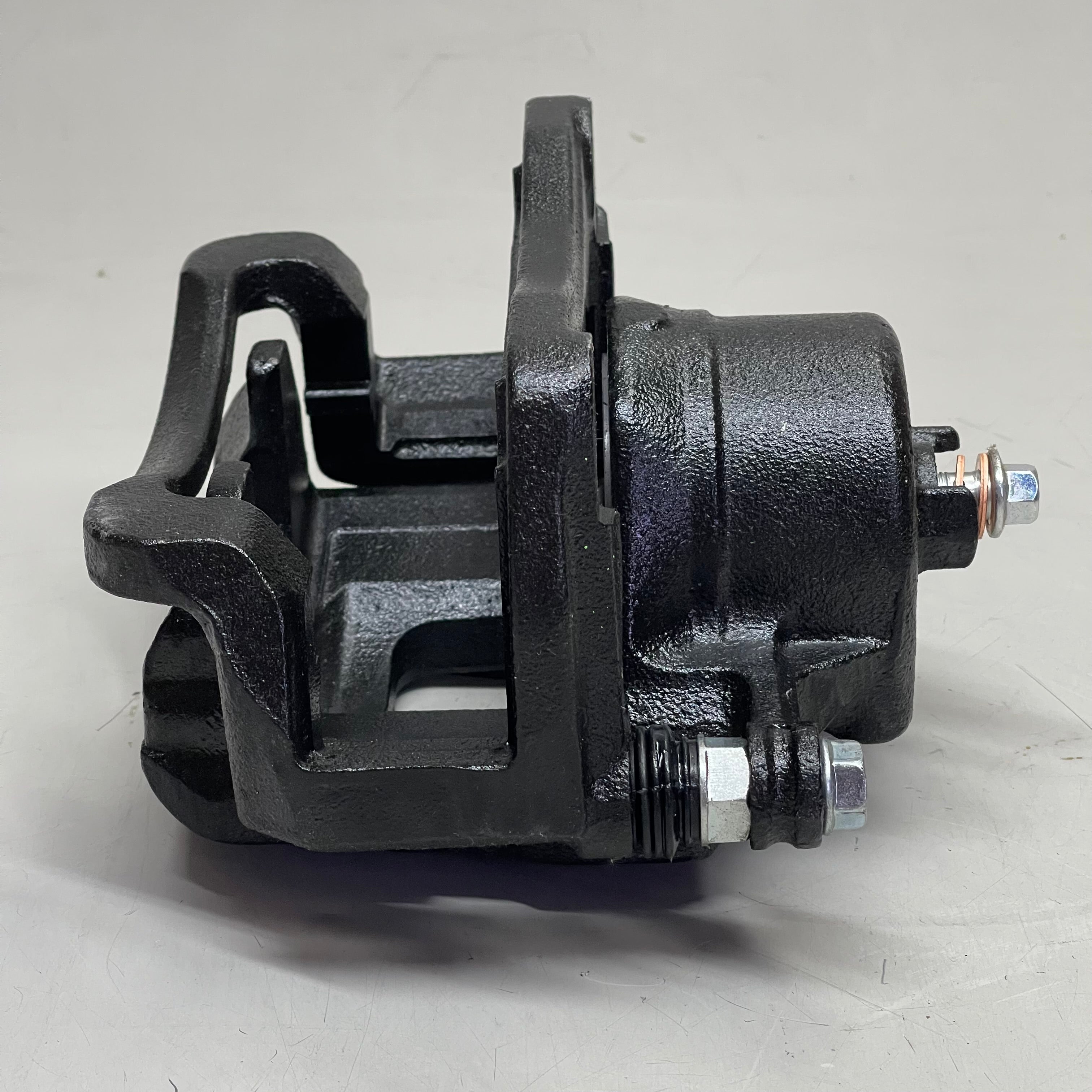NAPA ADAPTIVE ONE Semi-Loaded Caliper, Single Piston Floating Black 3294XA