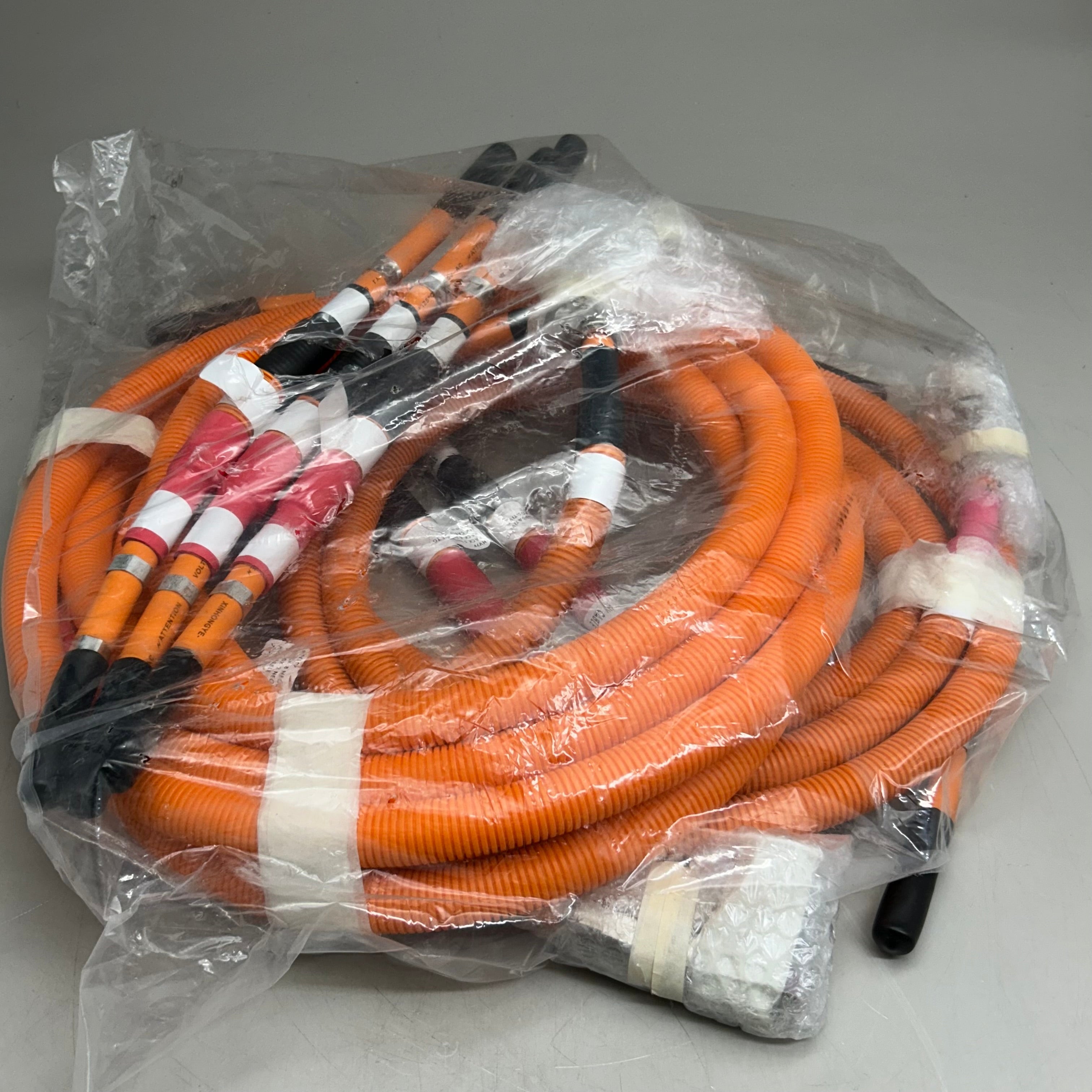 CATL Heavy Duty Charging System Accessories, Connectors,Fuse Boxes ETC 320741-00035, CSI_24064KWH