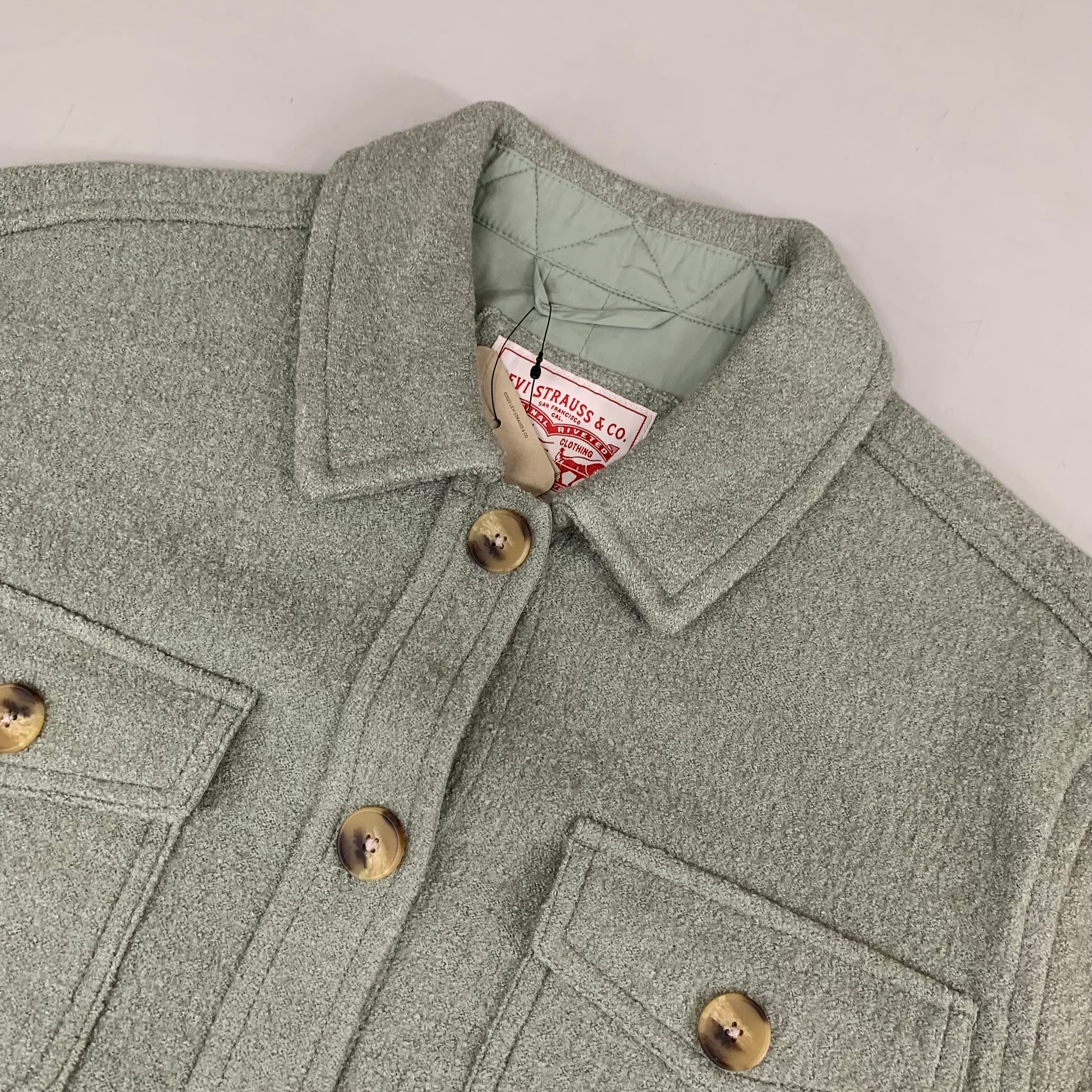 LEVI'S Front Button Cropped Jacket W/ Laydown Collar Women's Medium Tea Green 595450040