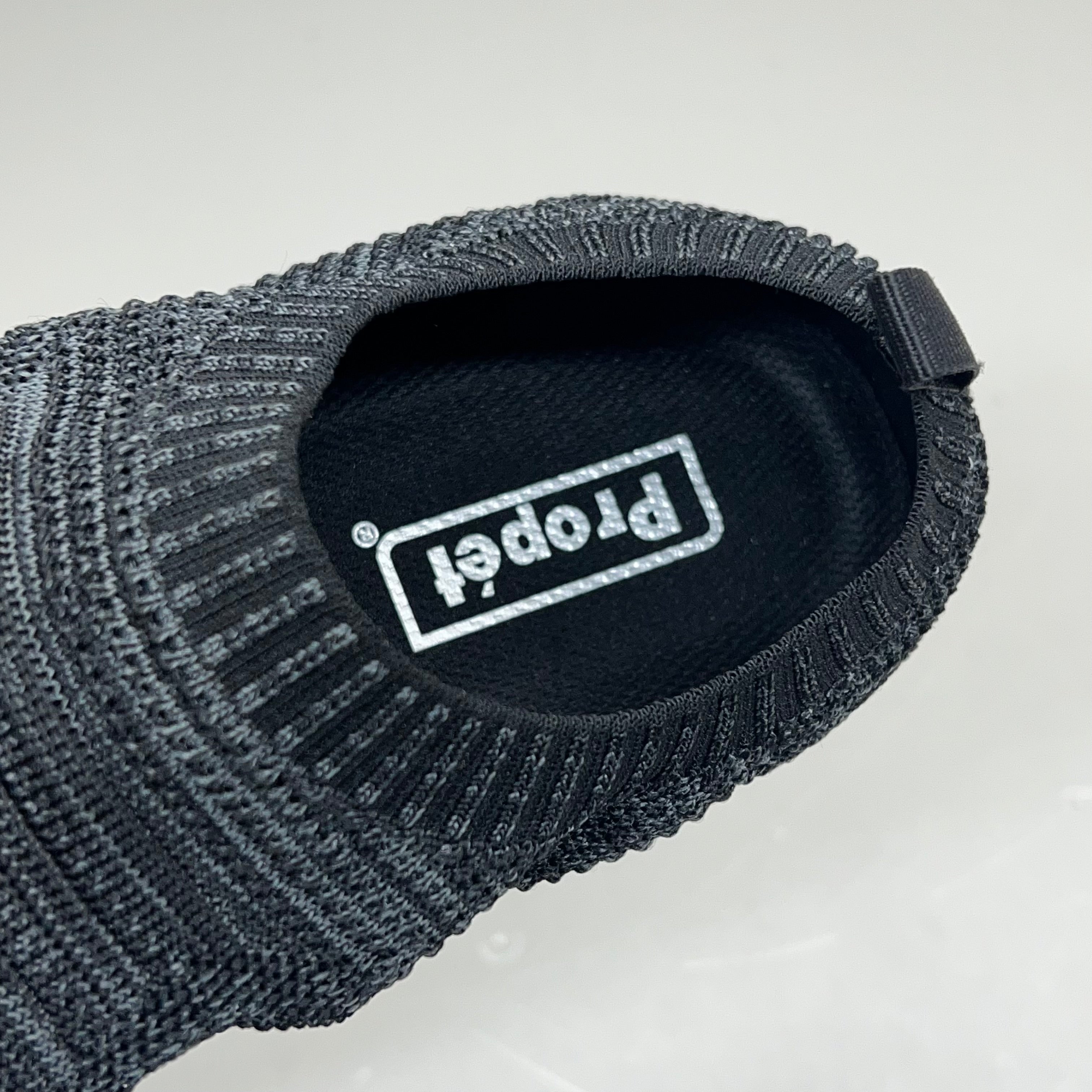 PROPET TravelActiv Avid Knit Shoe Women's Sz 7.5 Width M(B) Black WAT064M
