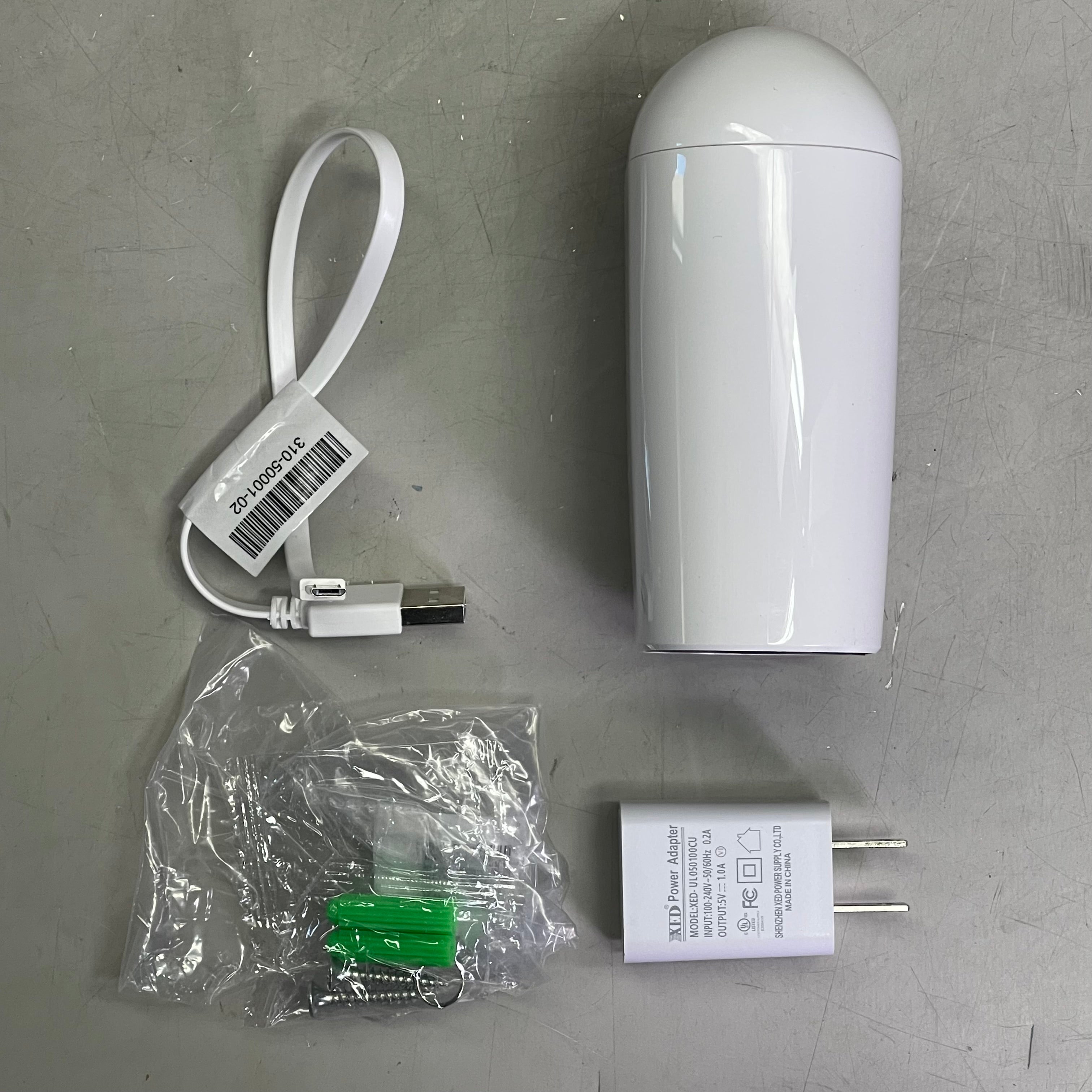 ARLO Essential XL Spotlight Camera 130° FOV White VMC2032W-100NAS (Pre-Owned)