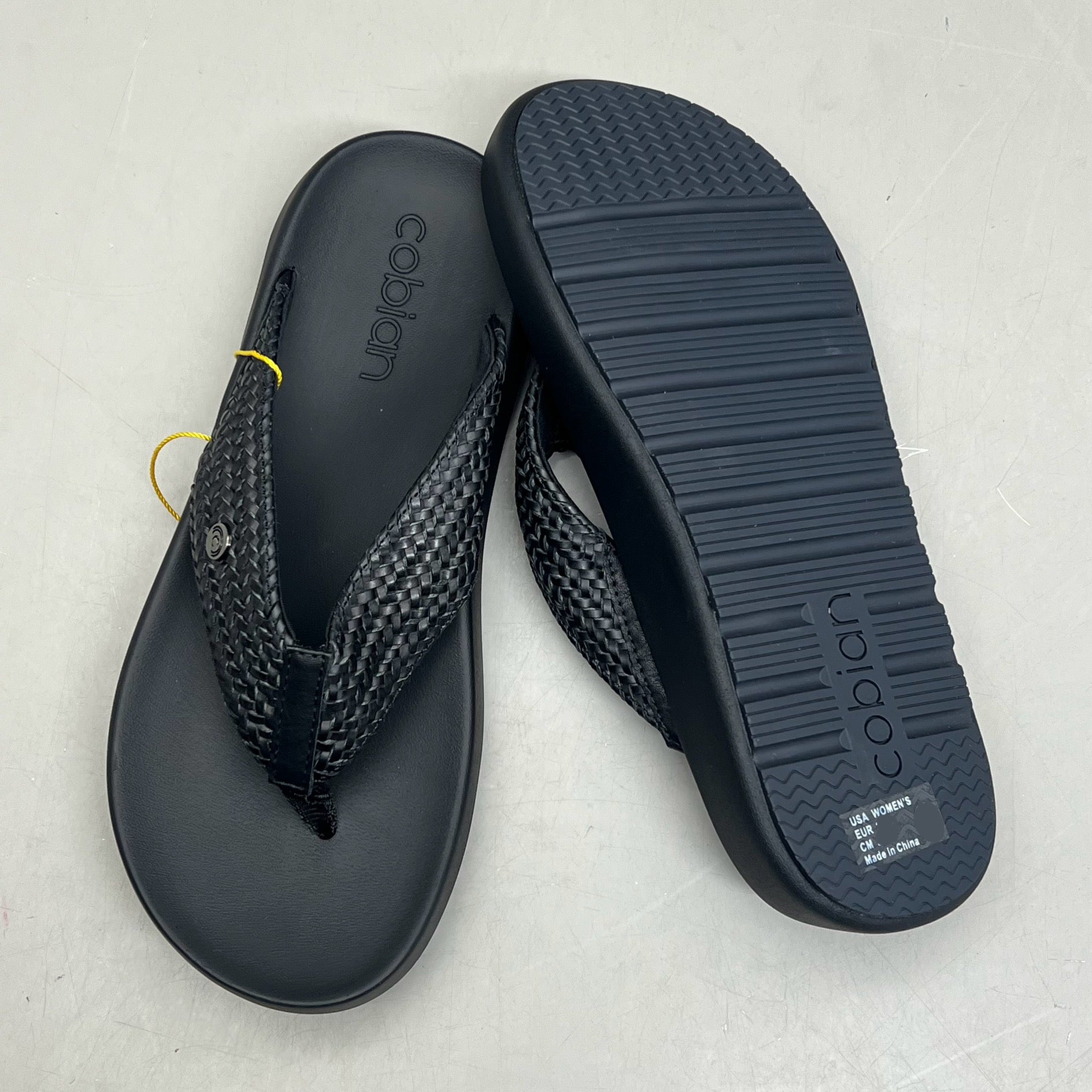 COBIAN Palmilla Braided Synthetic Leather Strap Sandals Women's Sz 6 EU 35.5 Black PAL25-001-06