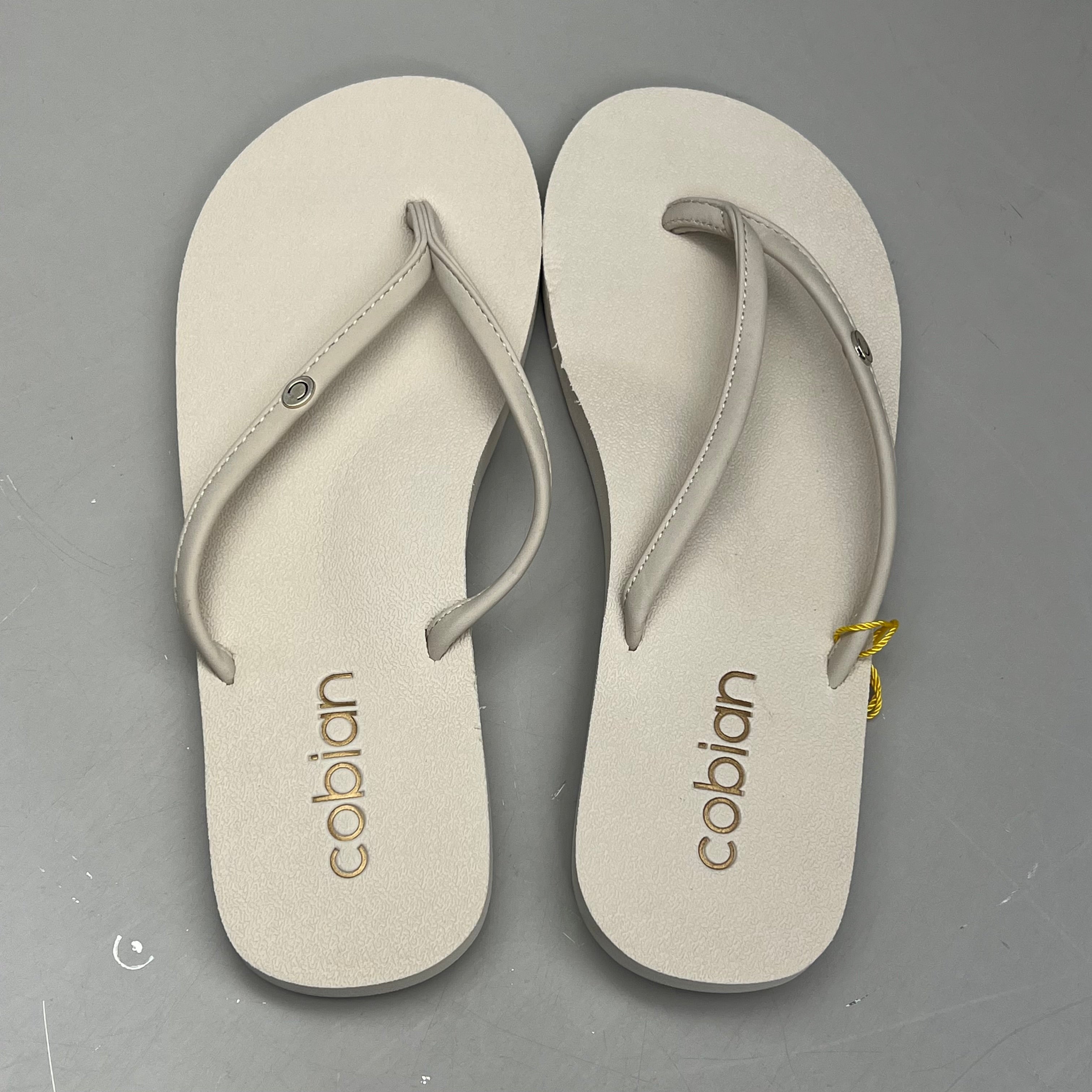 COBIAN Nia's Bounce Synthetic Leather Sandals Women's Sz 9, EU 39.5 Cream NIA25-110-9