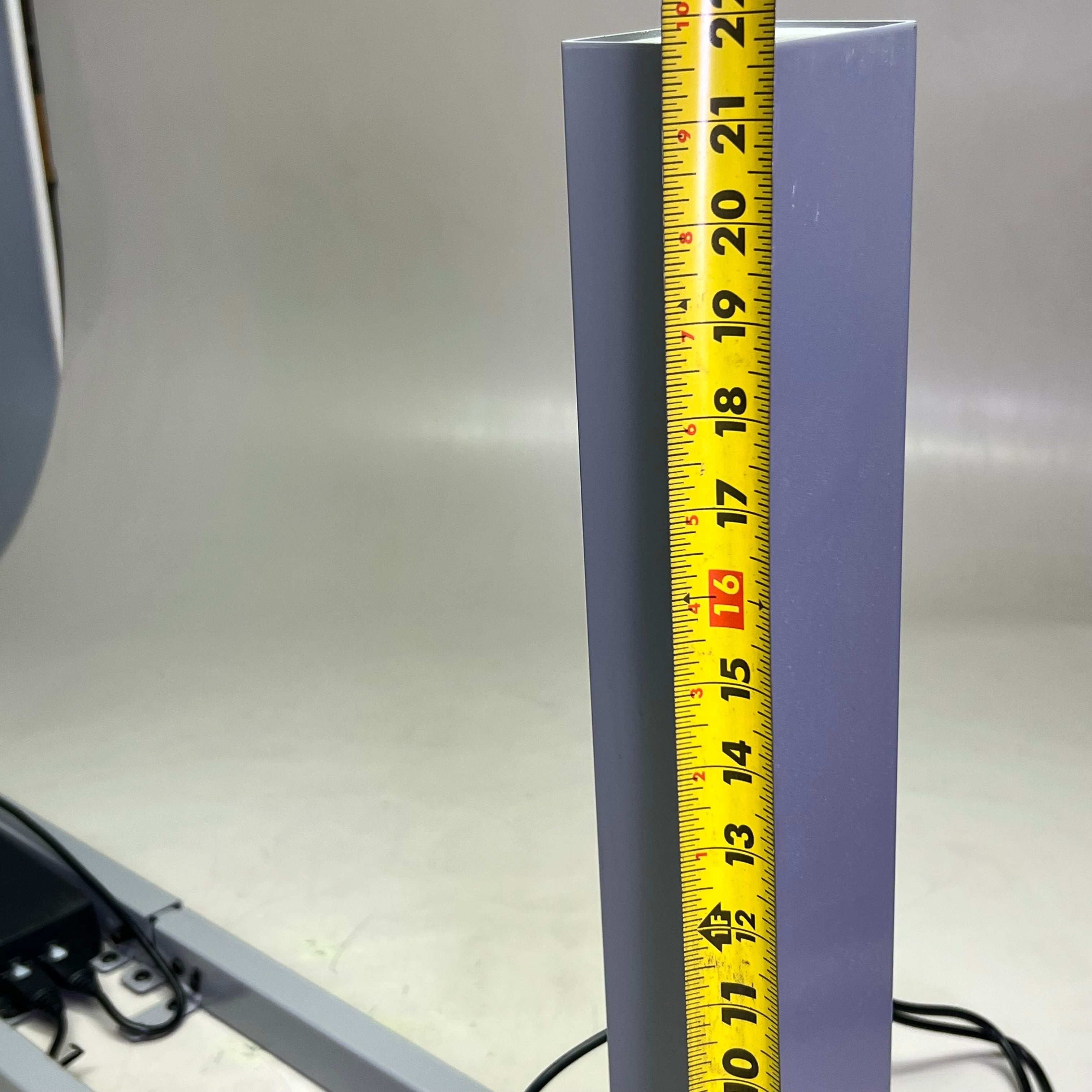 SITONIT SEATING Switchback Base V3 24" Top 2 Leg 3 Stage, Silver 80-011731-01