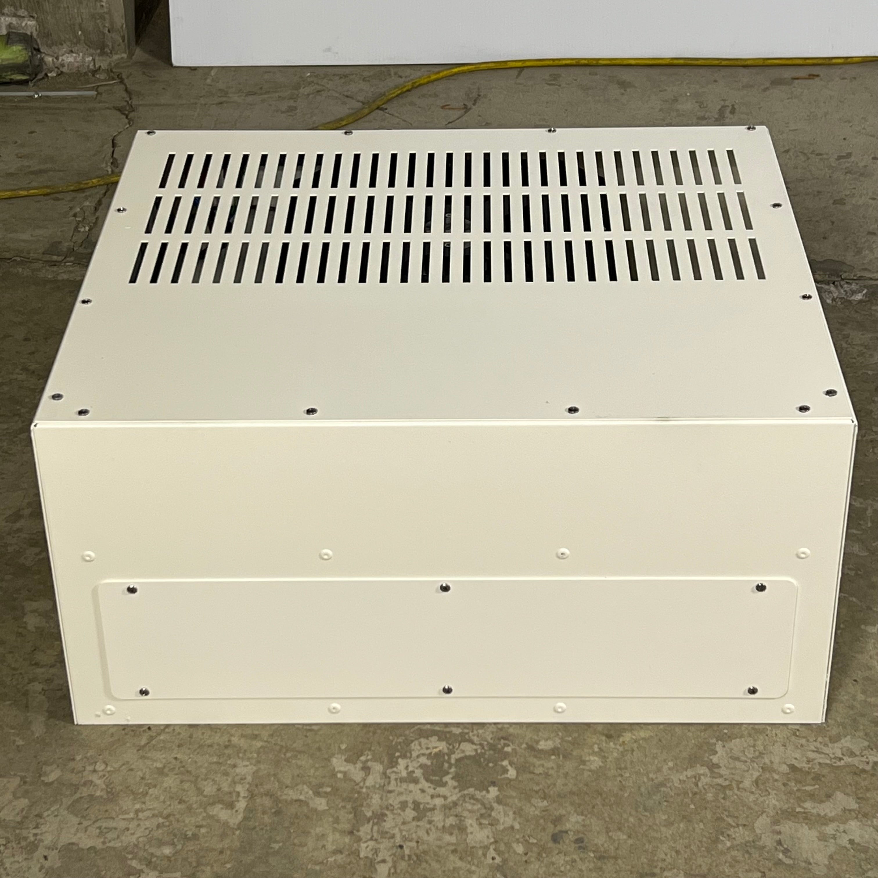 AIR SCIENCE Basic Ductless Fume Hood Sz 23.5" L X 21" W X 11" H P5-24-HEAD-A