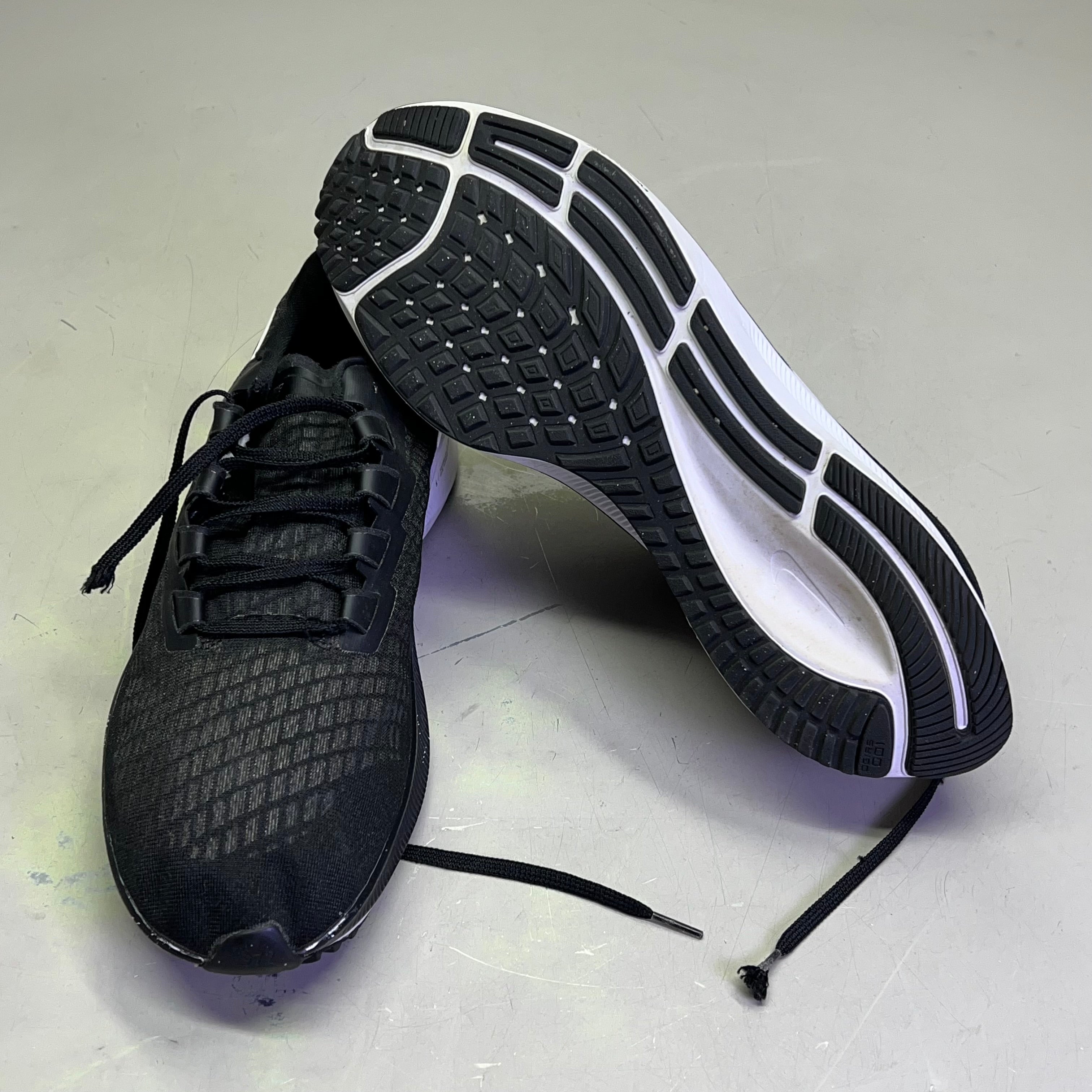 NIKE Air Zoom Pegasus 37 Running Shoes Men's Sz 14 Black/White (Pre-Owned)