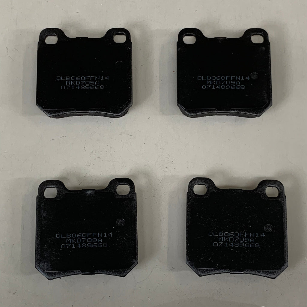 WEAREVER Semi-Metallic Disc Brake Pad Set for Cadillac, Saab & Saturn MKD709A