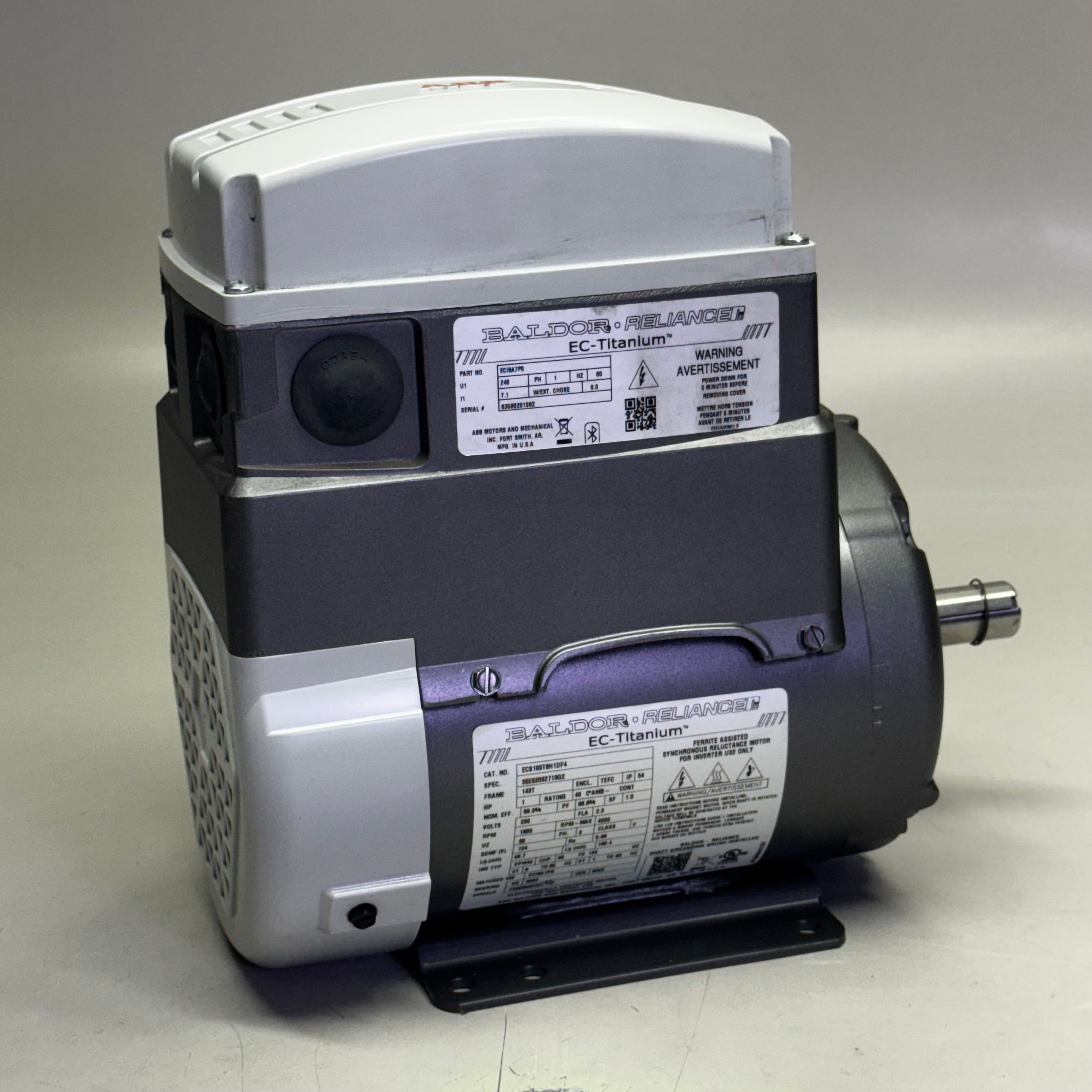 BALDOR RELIANCE Motor 230V/1HP 12"L x 6"W x 11"H Grey EC8100T8H1DF4