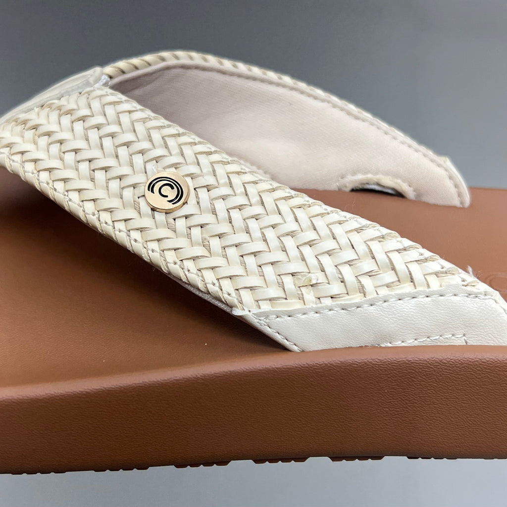 COBIAN Palmilla Braided Synthetic Leather Strap Women's Sz 9 EU 39.5 Cream PAL25-110-9