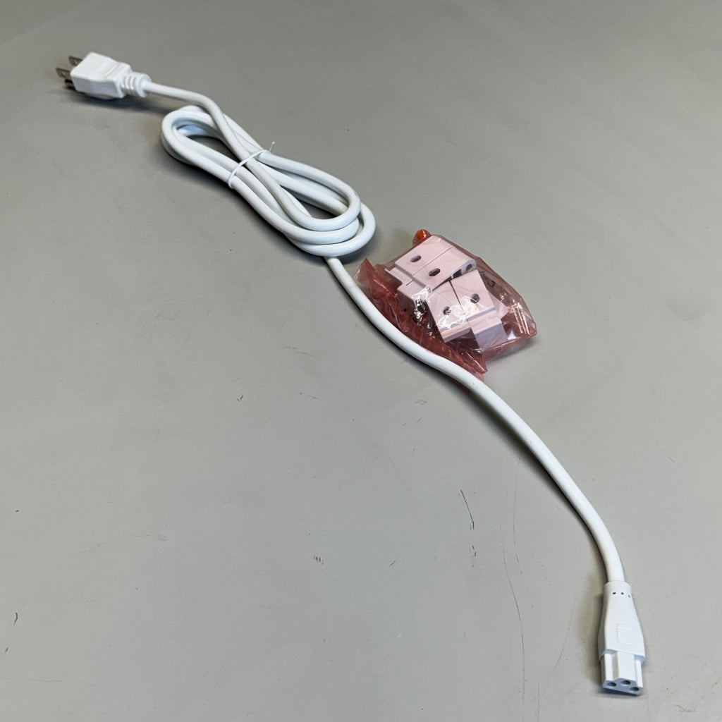 LEVITON 32” Ho 30K-35K-40K Linear LED Light Sz 32” L x 1” W LPL4H323040KC-P