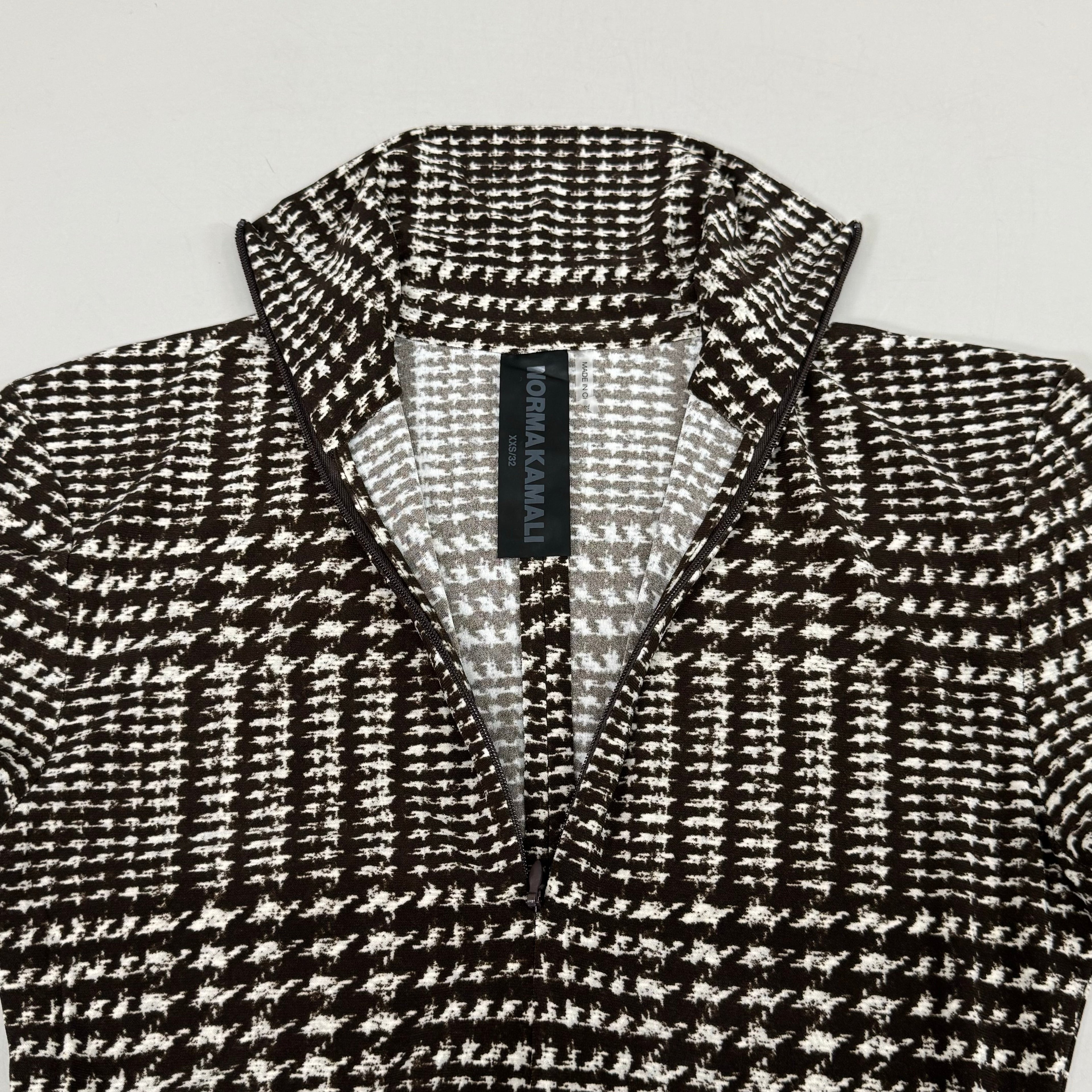 NORMA KAMALI Front Zip Slim Fit Turtle Top Women's Sz XXS/32 Chocolate Plaid Tweed