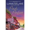 Pitch Perfect: A Cricket Creek Novel - Mass Market Paperbound