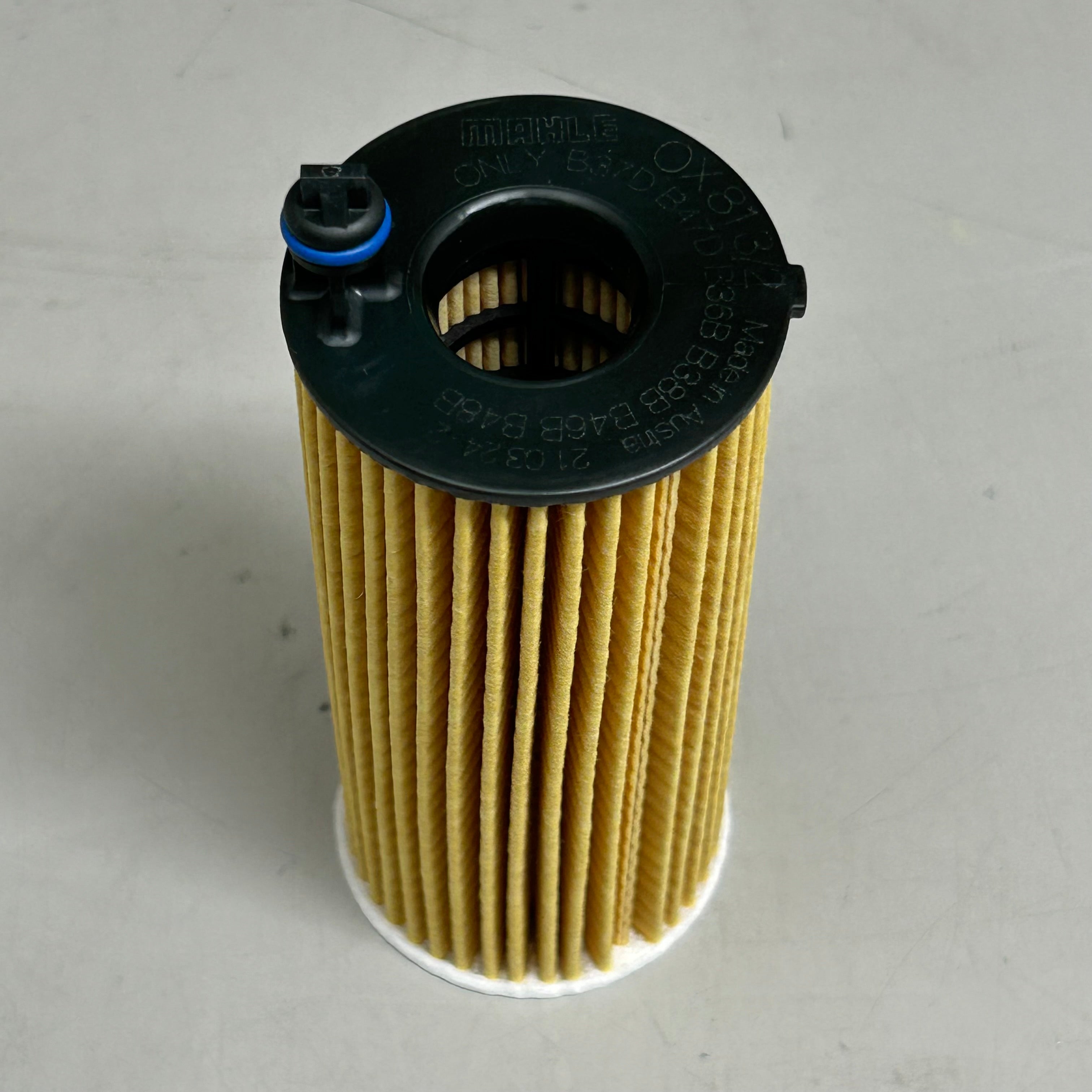 MAHLE Engine Oil Filter Replacement Part For BMW OX813/2D