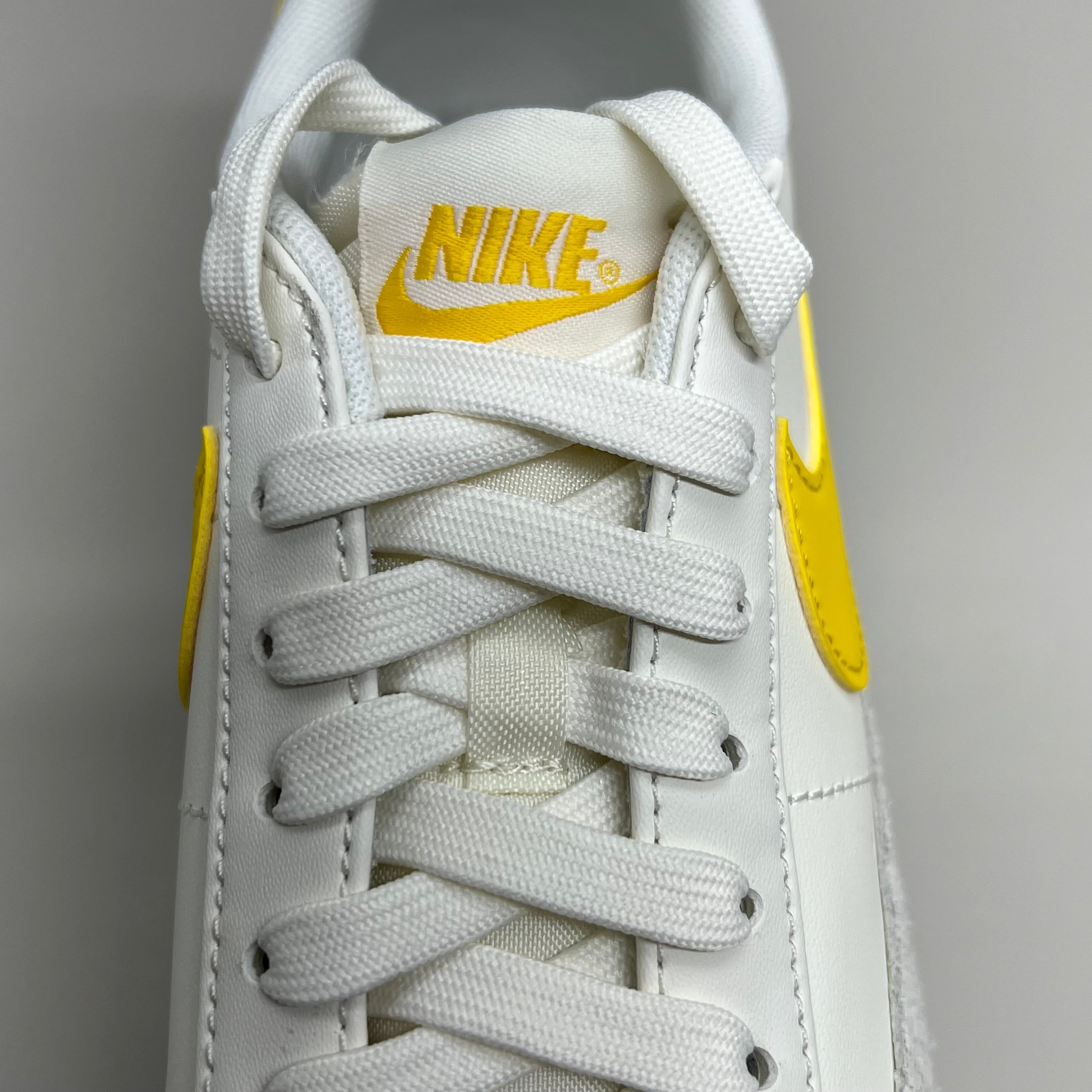 NIKE Blazer Low Cut Platform Shoes Sz Women's 7.5 Men's 6 Yellow/Grey/White