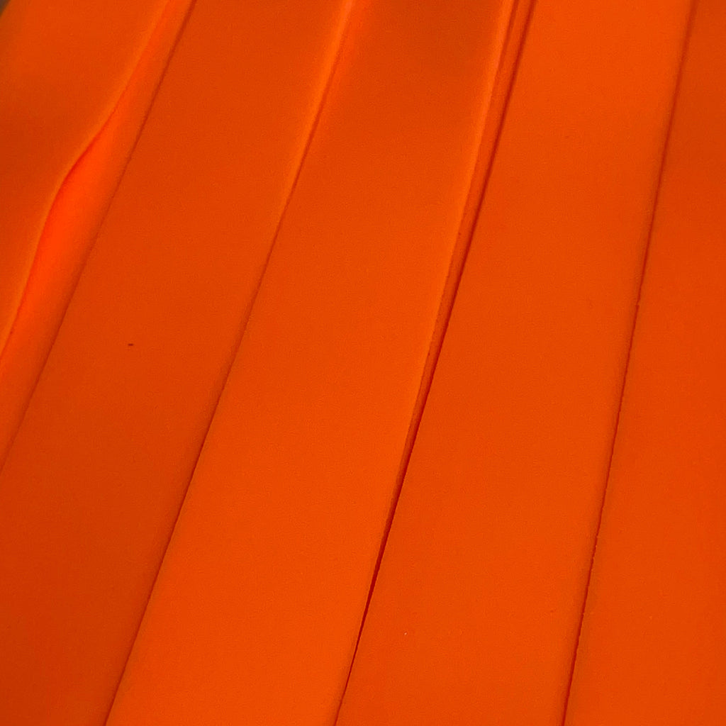 CARESFIELD Smooth Tourniquets, Disposable 1" x 18", 250 pcs/box Orange 48NLO-FP