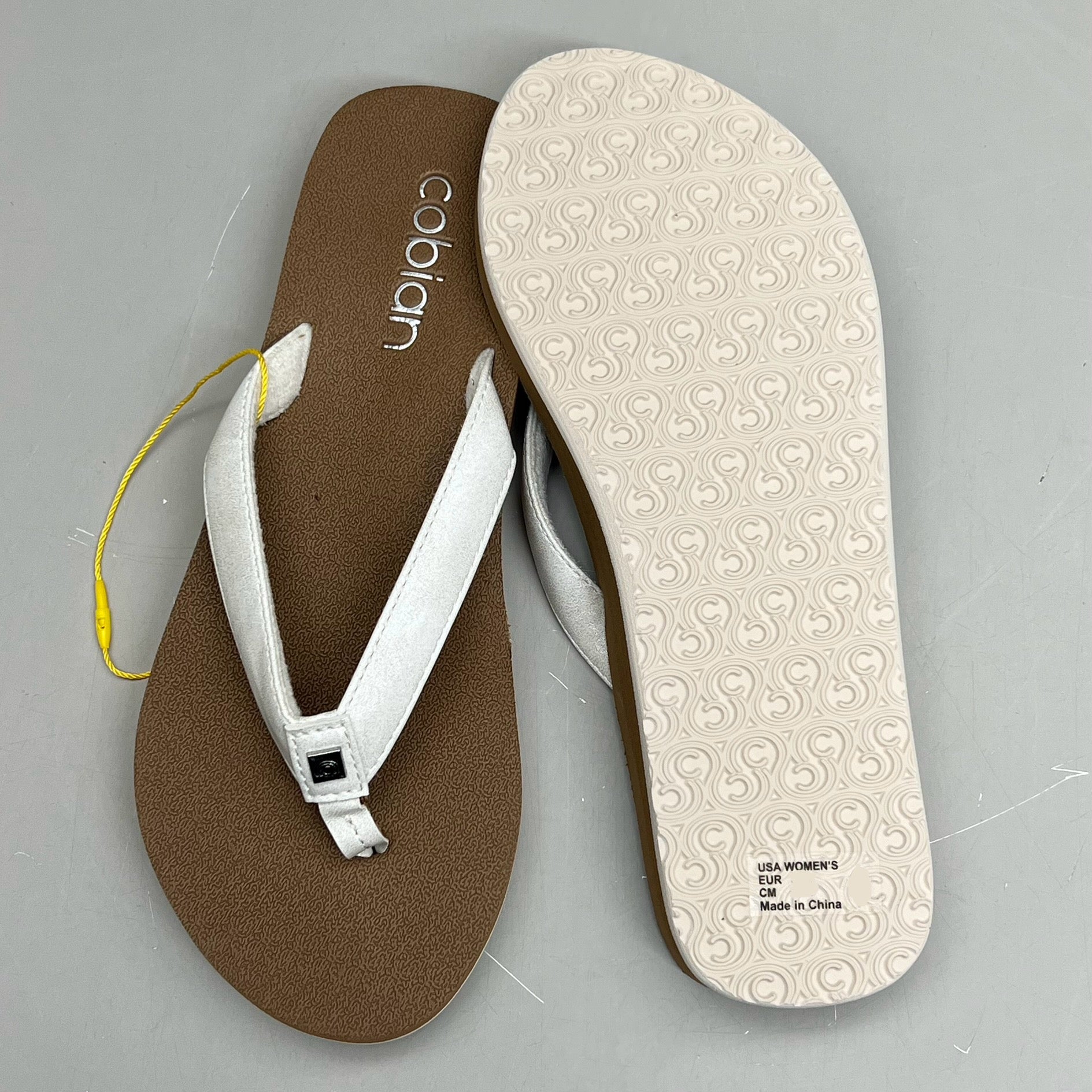 COBIAN Skinny Bounce Comfortable Synthetic Strap Women's Sz 7 White SKI25-110-07