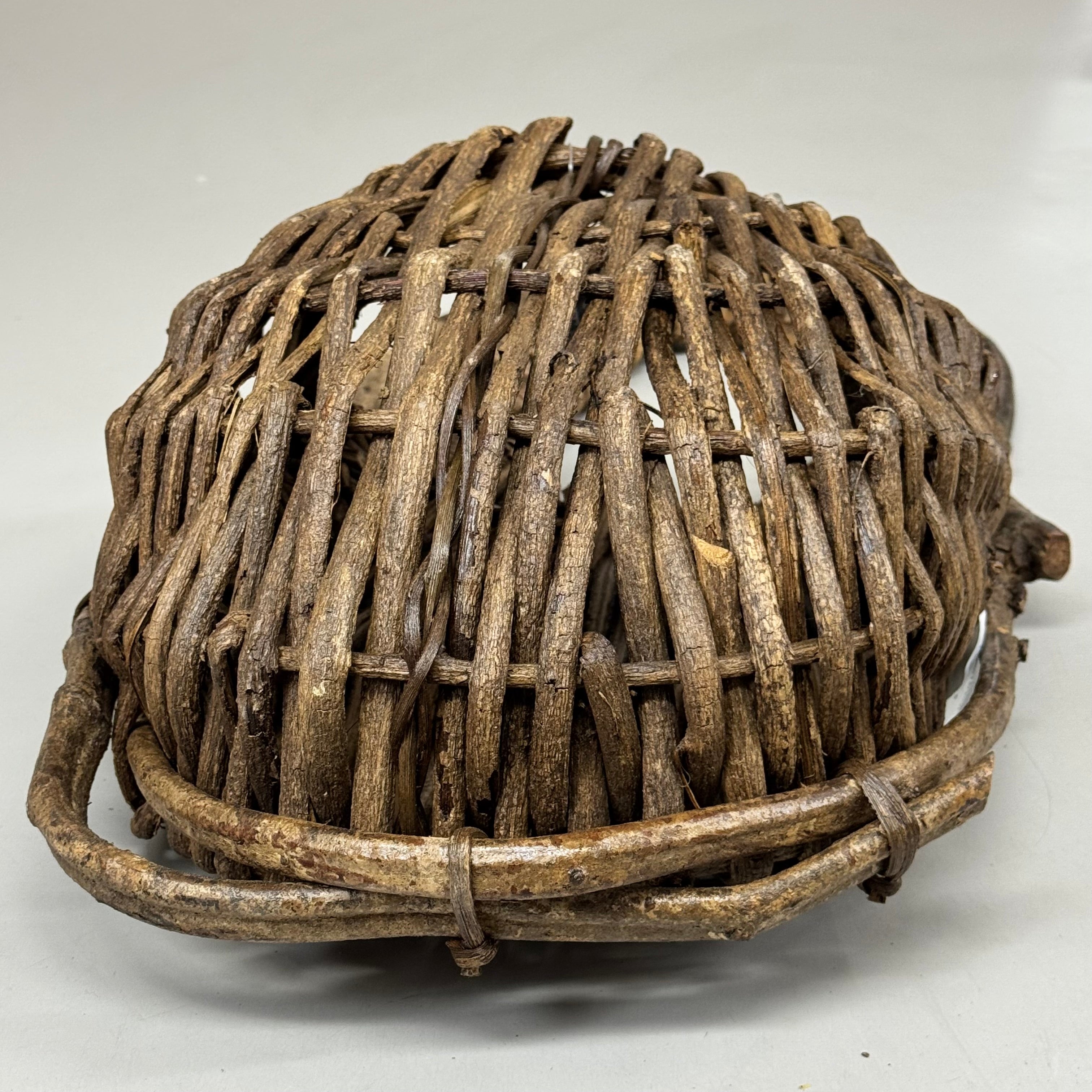 RAZ IMPORTS Vine Wall Basket Wall Decor 15.5" L X 7.5" W X 27" H Brown 4421038