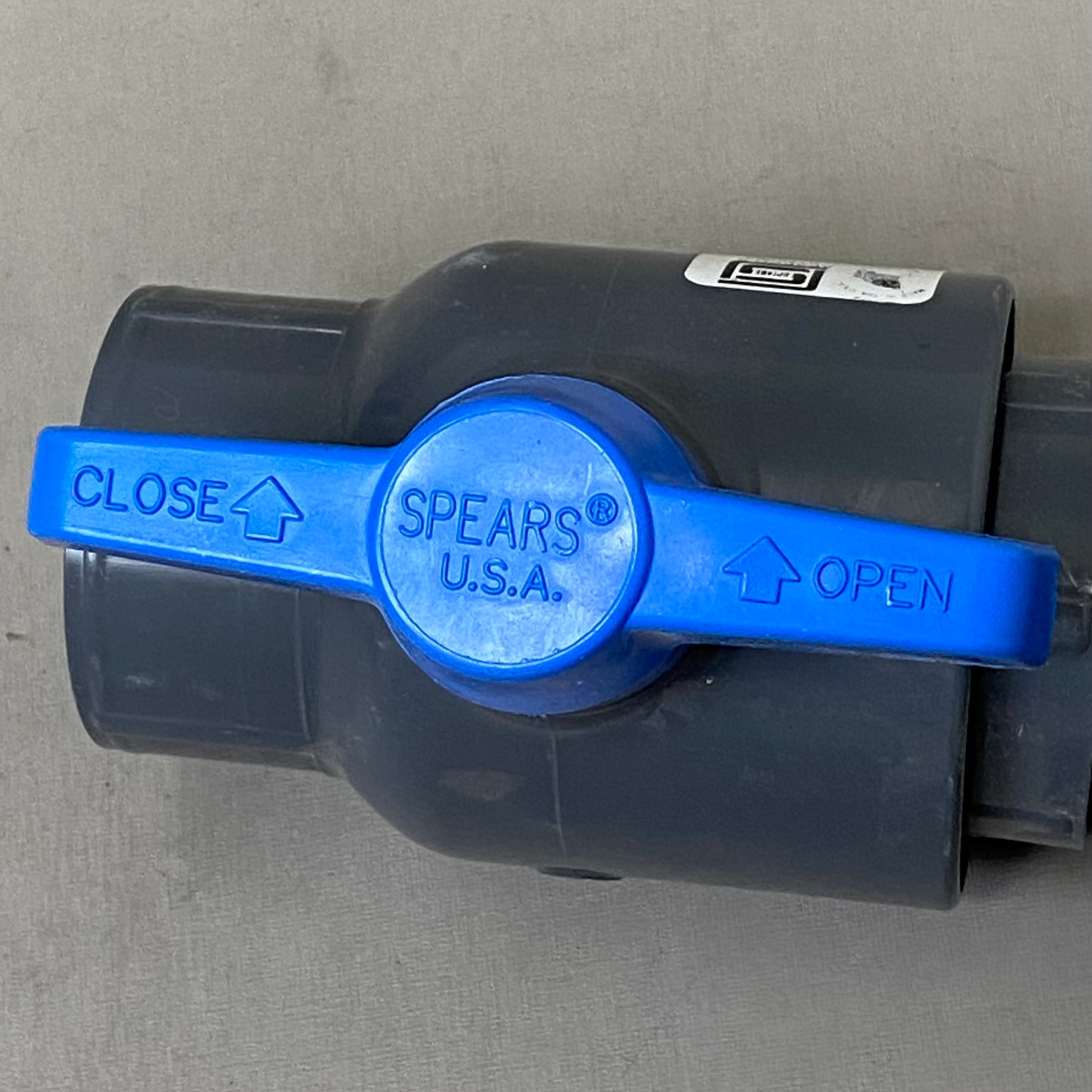 DRAINAGE SOLUTIONS Utility Socket Ball Valve 1-1/2" Grey/Blue 2622-015G