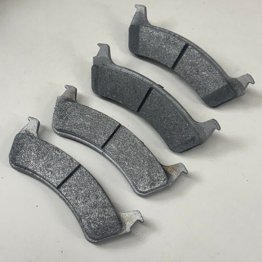 WAGNER Rear Semi-Metallic Brake Pads For Ford & Mercury Models Grey MX667A