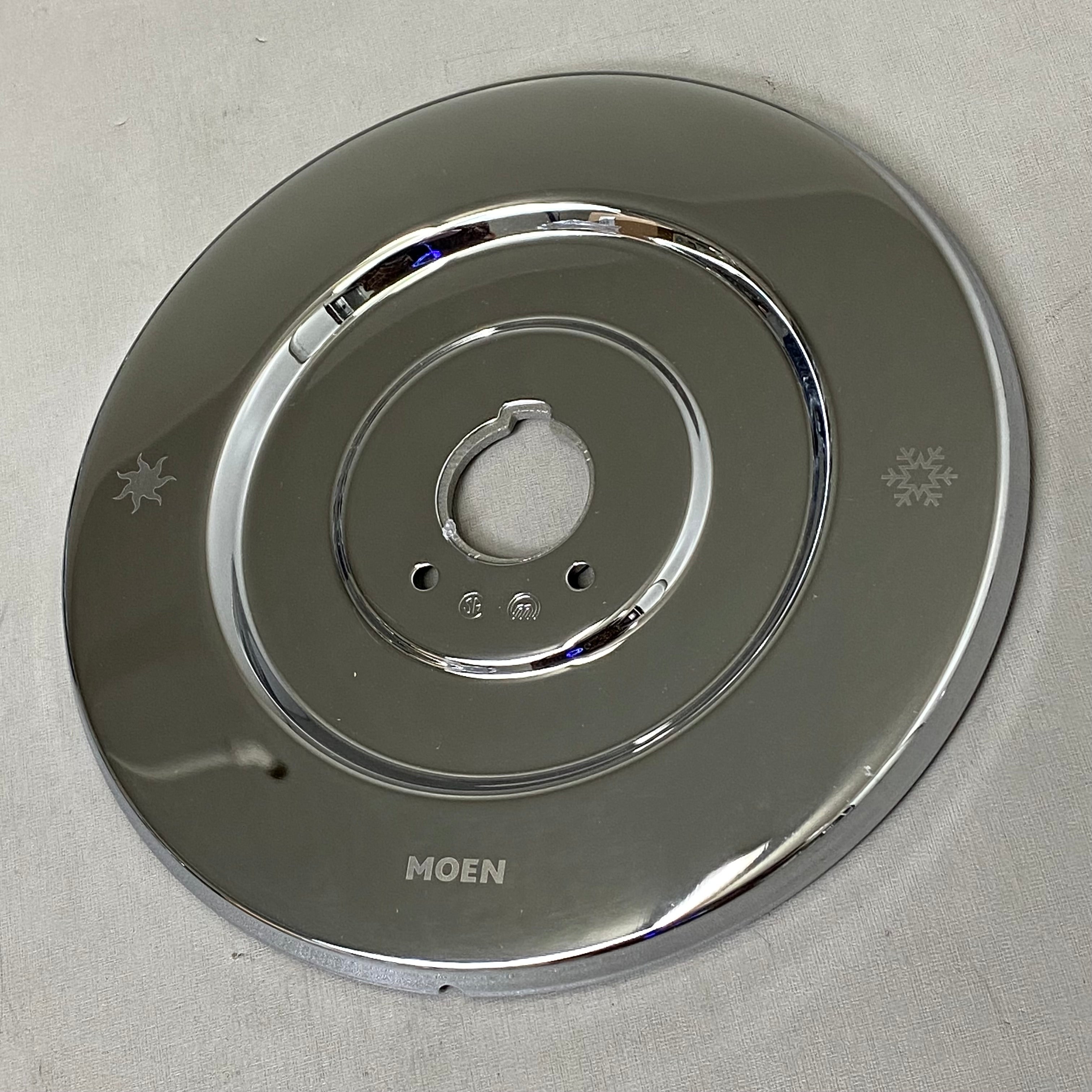 MOEN (3 Piece) Single Handle Tub/Shower Trim Kit 7.62"x7.62"x4.75" Chrome TL471