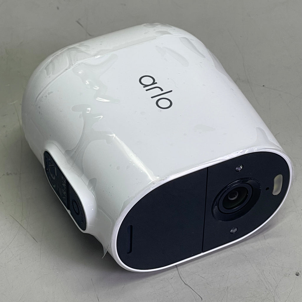 ARLO (3 PACK) Essential Wire-Free Spotlight Security Cameras 130° FOV White VMC2330W-100NAS (Pre-Owned)