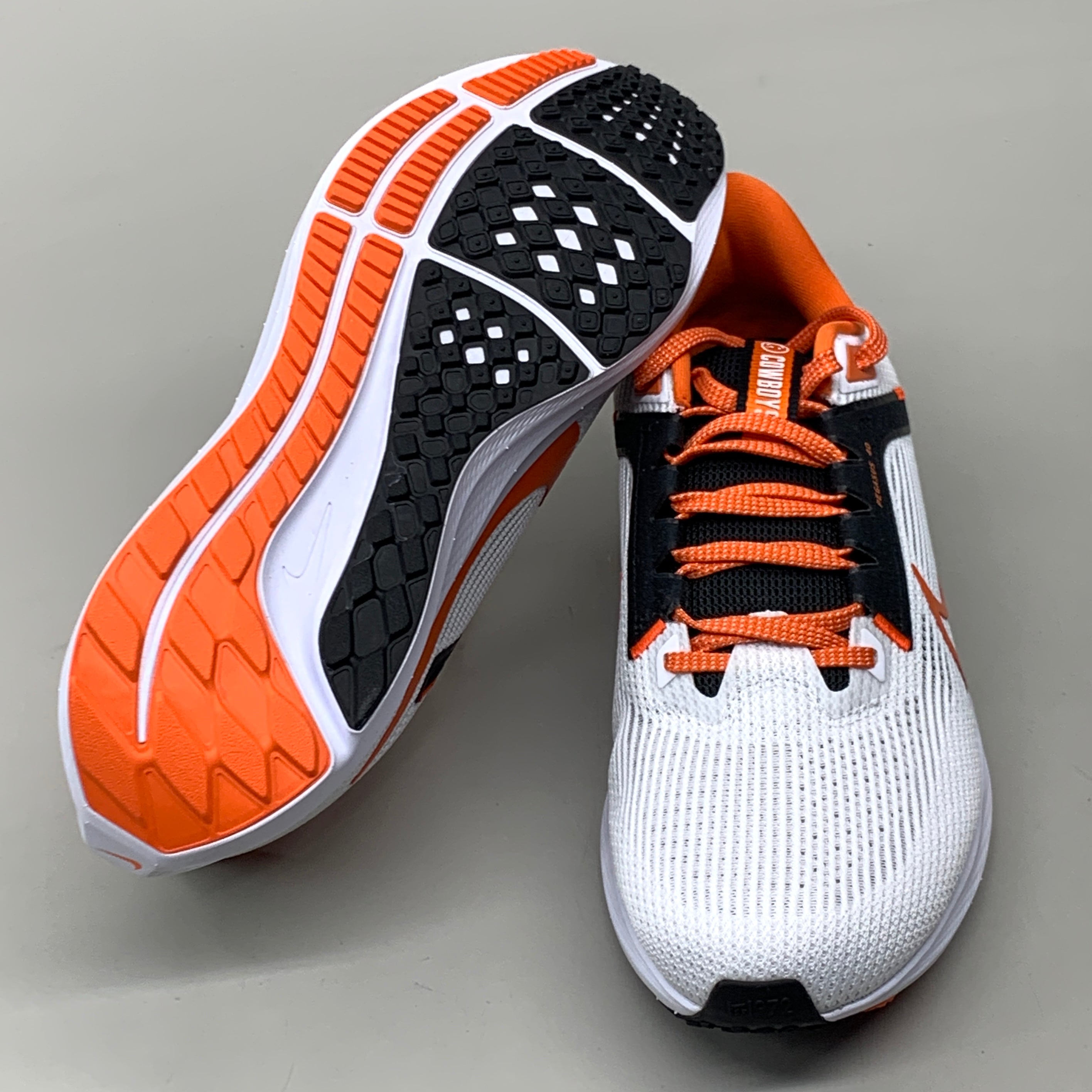 NIKE Zoom Pegasus 40 OK STATE White Shoes, Brilliant Orange & Black 8 W 6.5 M DZ5973-100