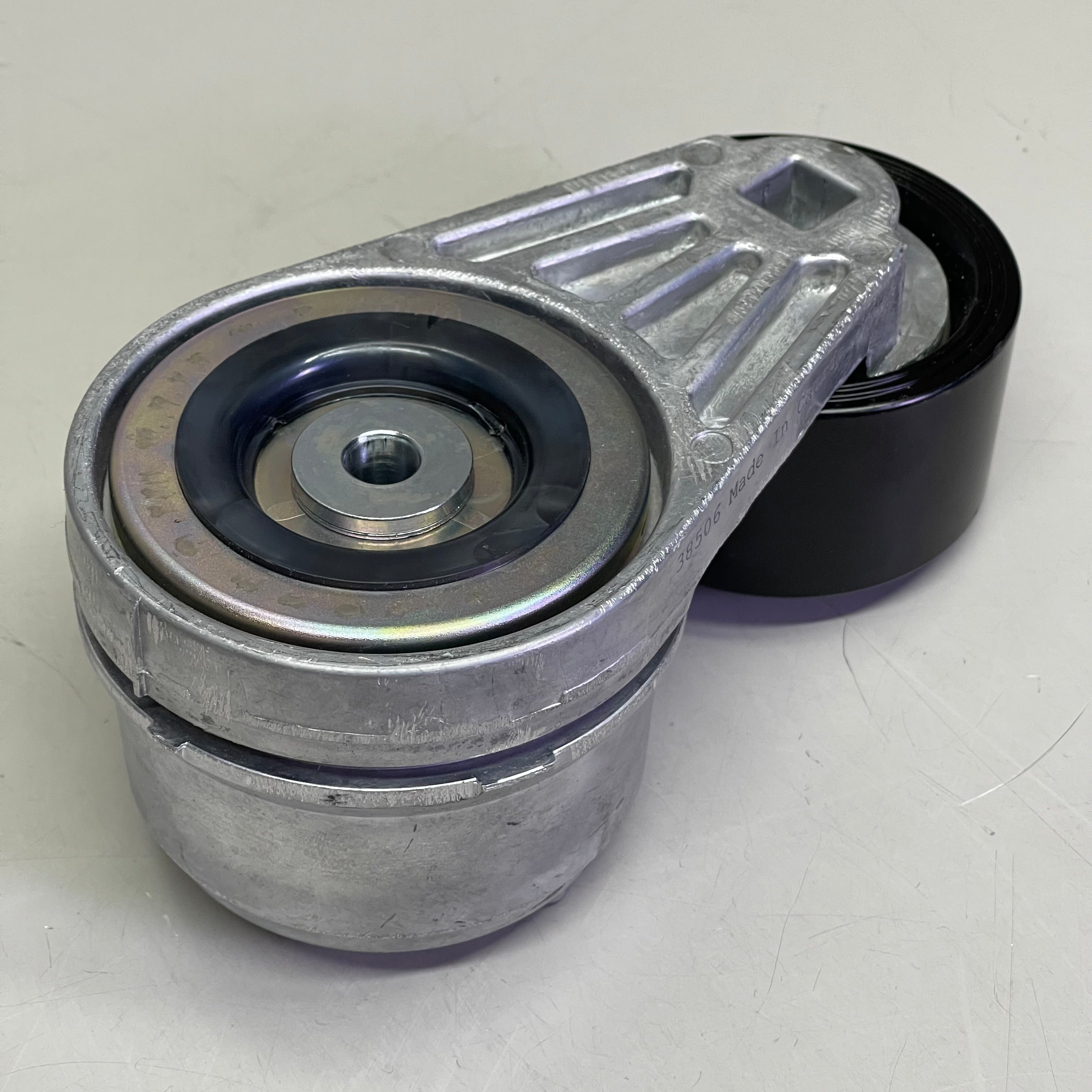 GATES FleetRunner Heavy-Duty Drive Belt Tensioner Steel & Black (MISSING BOLT) 38506