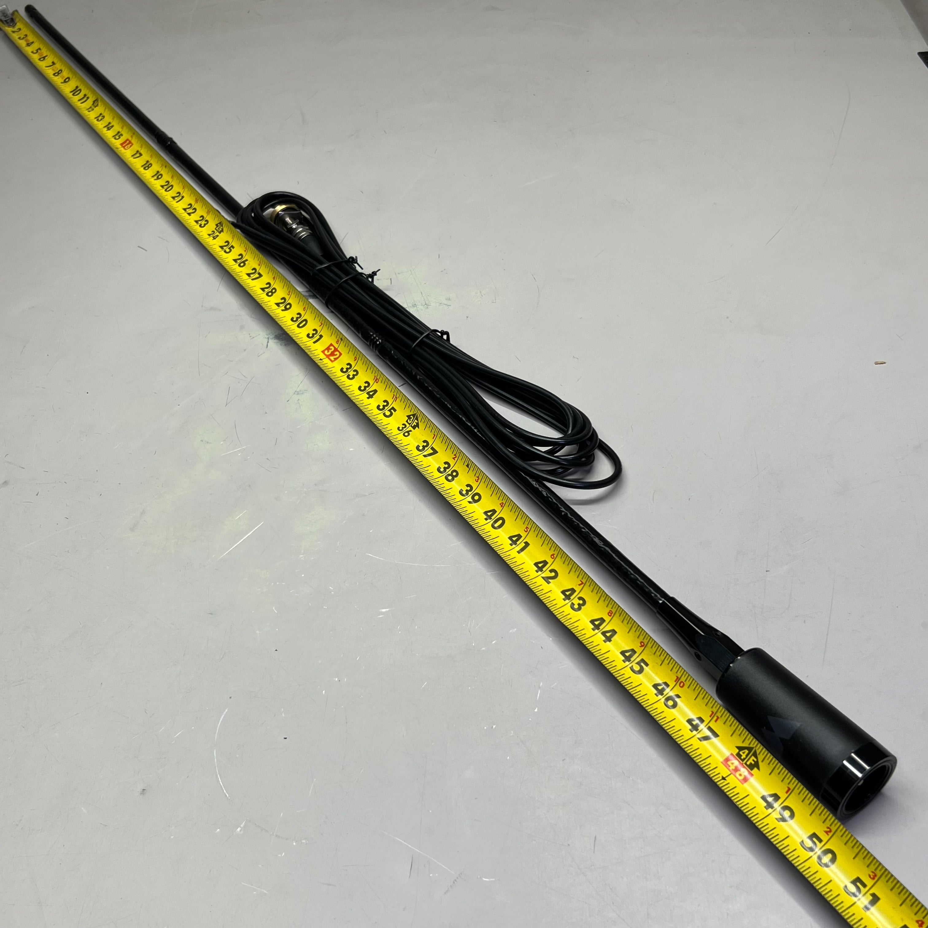MIDLAND 7.5db Gain Fiberglass Antenna Sz 4', Black MXAT01VP