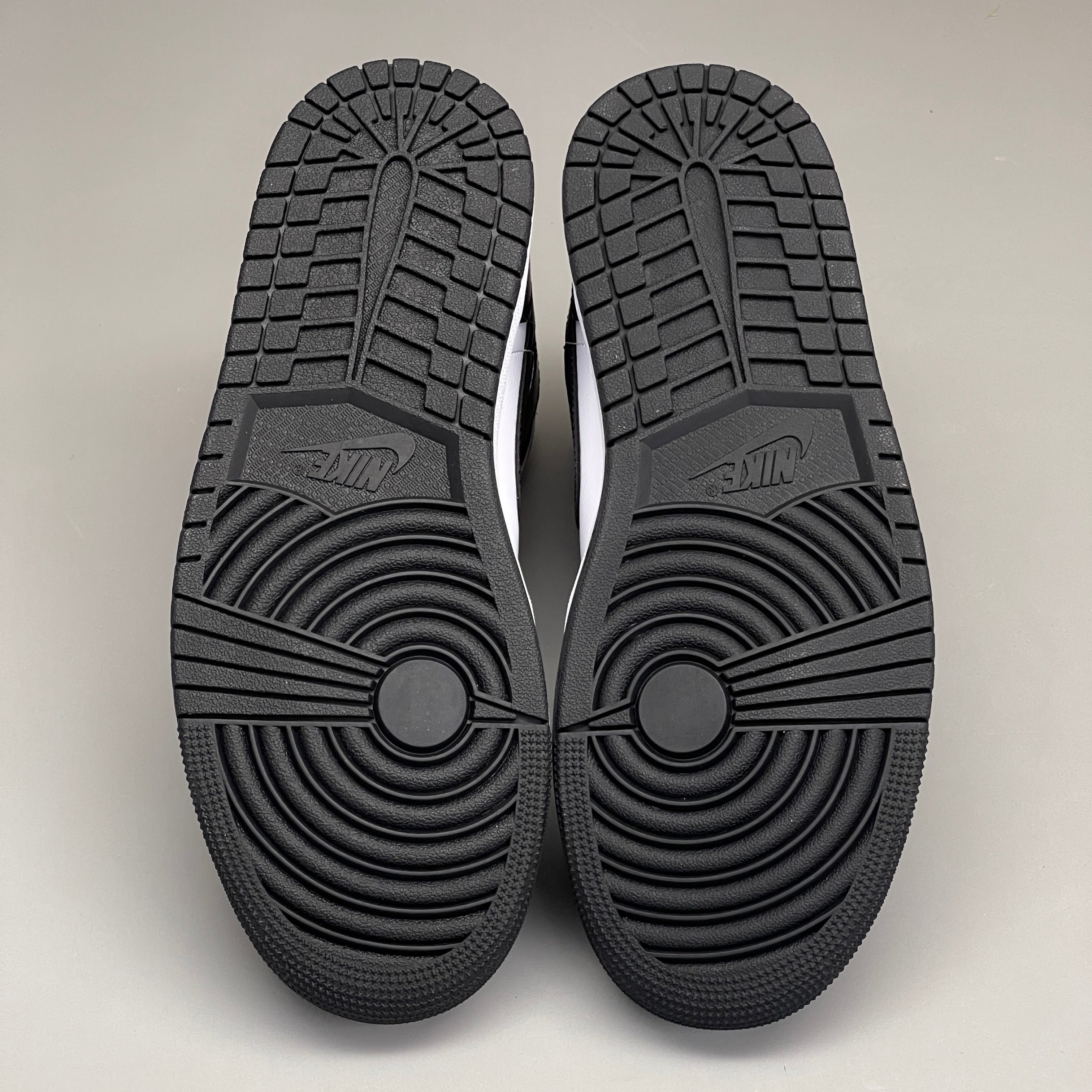 NIKE AIR JORDAN 1 Mid Panda Shoe Women's Sz 11 Black / White DV0991-101 (New)