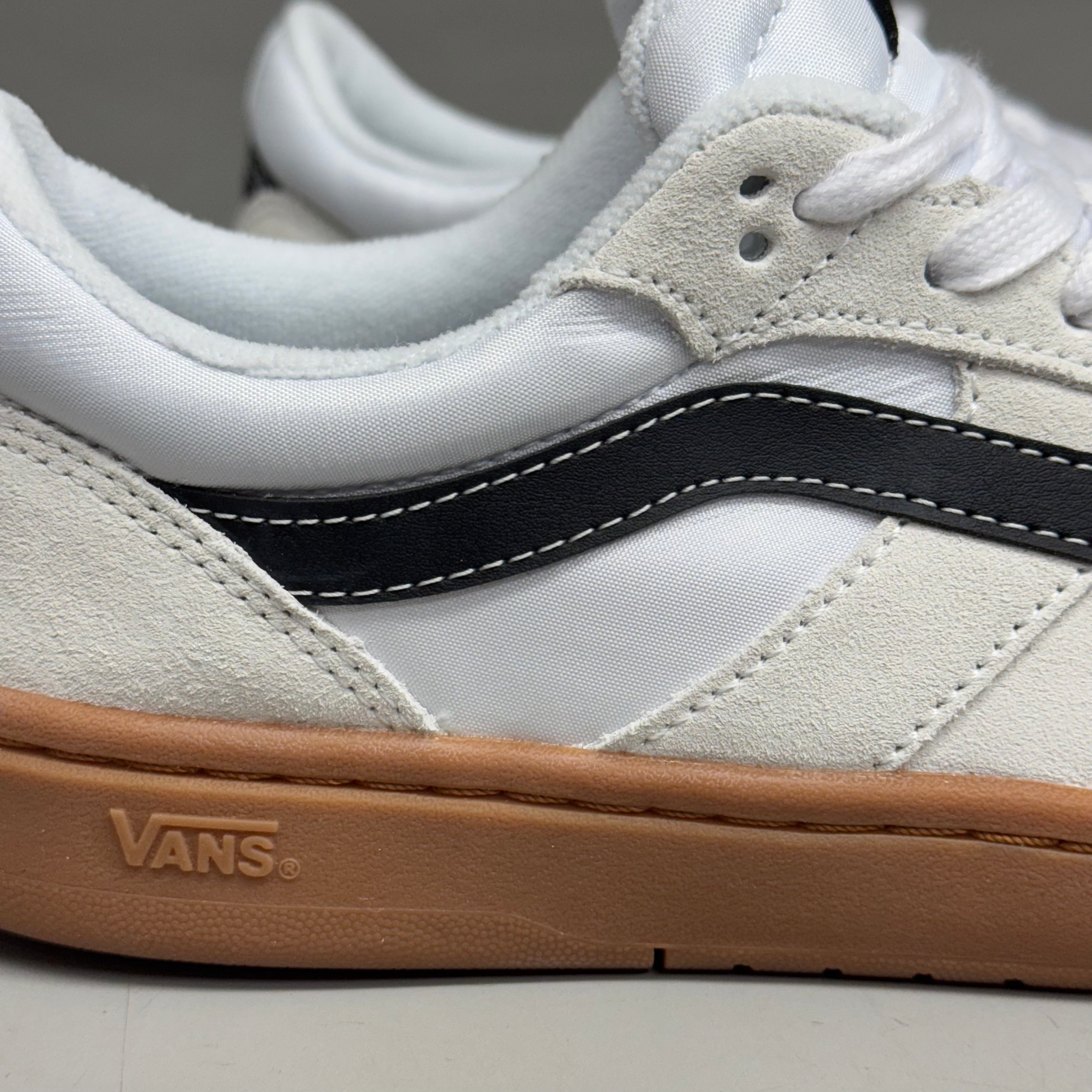 VANS Cruze 3.0 Sneakers Sz Men's 12.0 White/Gum VN000D6S9DH