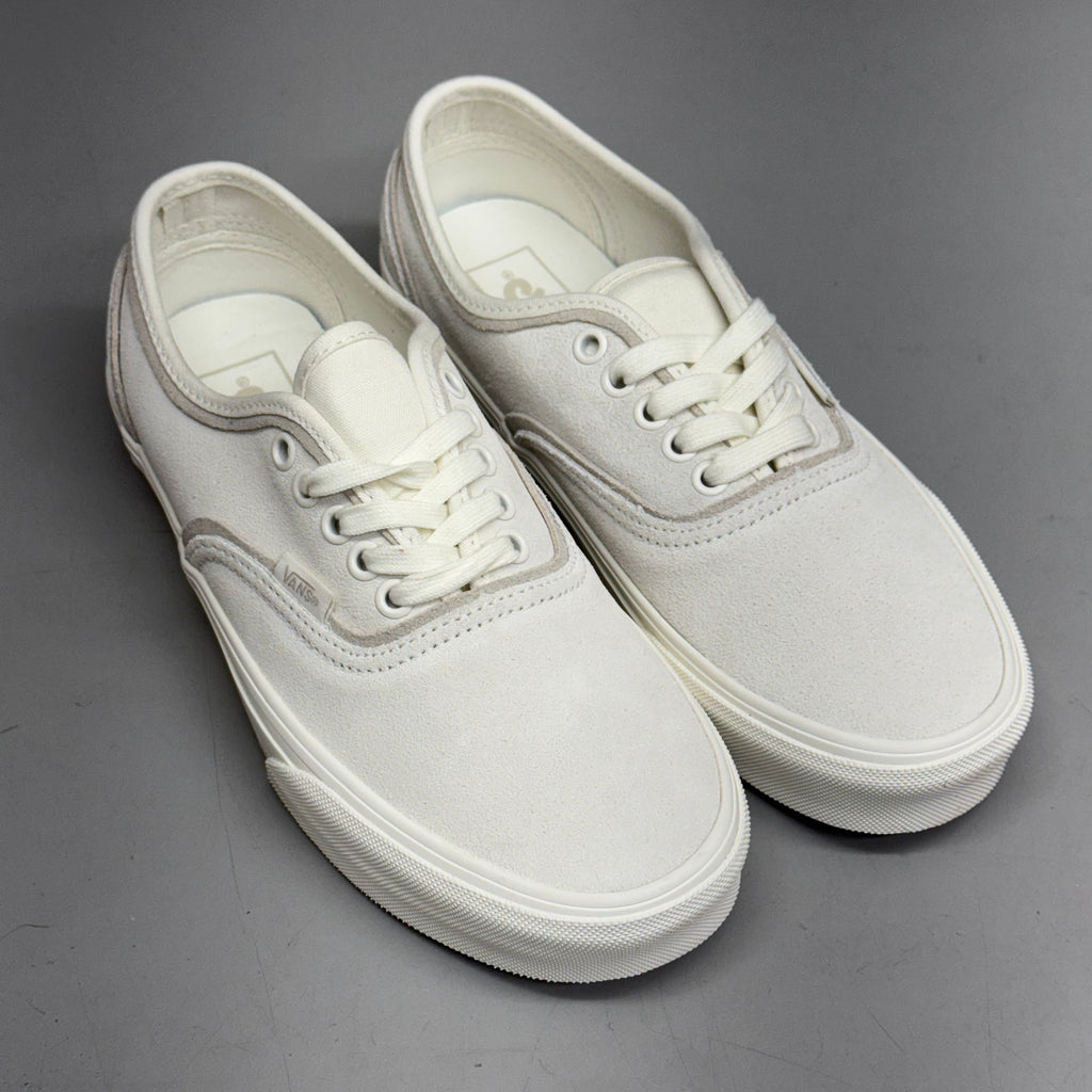 VANS Authentic Sliver Sneakers Shoes Women's Sz 8 White/White VN000D6DWWW