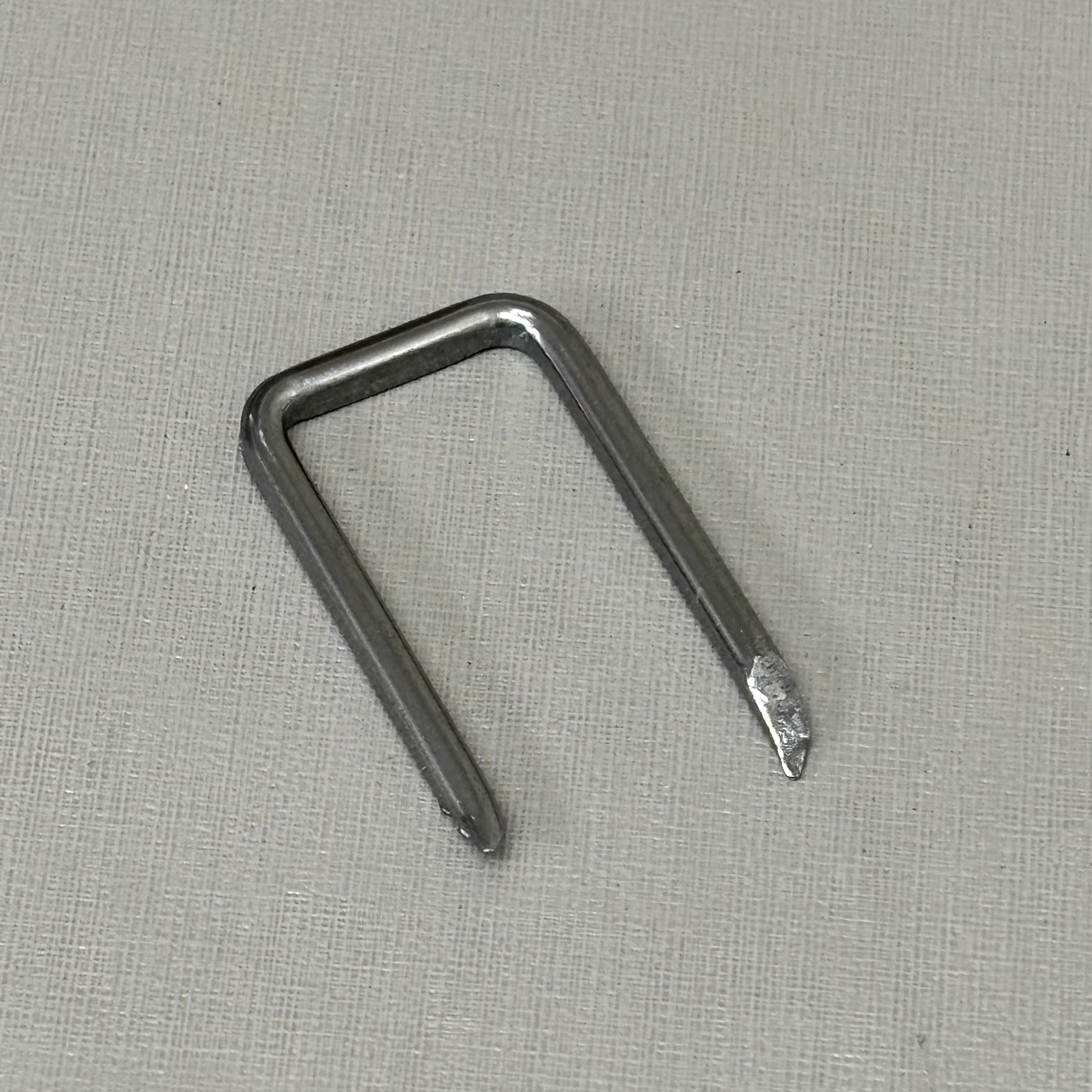 VIKING 450 Count! CABLE STAPLE JAR 14-12-10 NMB C704148