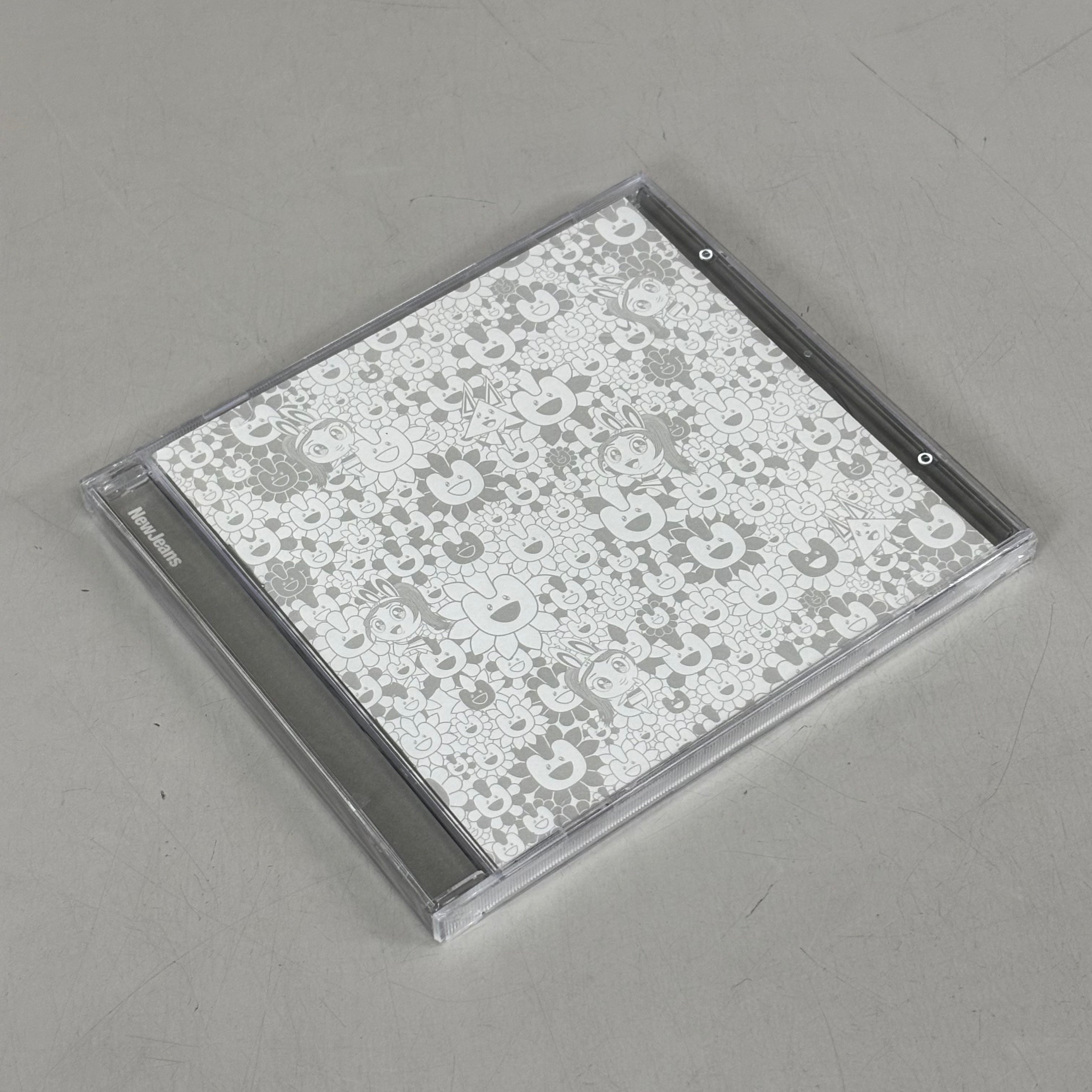 NEW JEANS Supernatural 1st JP Single Album includes 7 Accessories Hyein Ver Grey