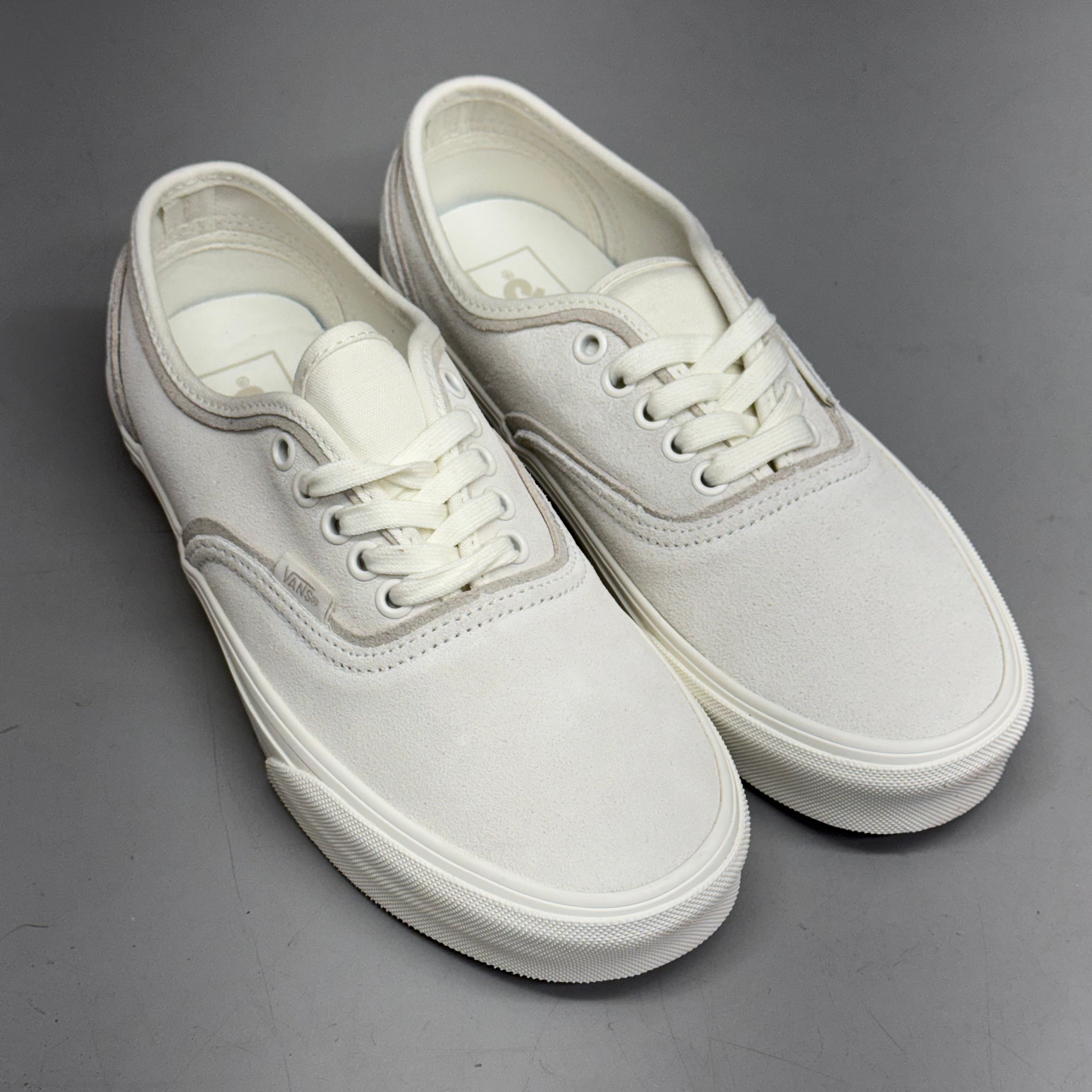 VANS Authentic Sliver Sneakers Shoes Mens's Sz 9 White/White VN000D6DWWW
