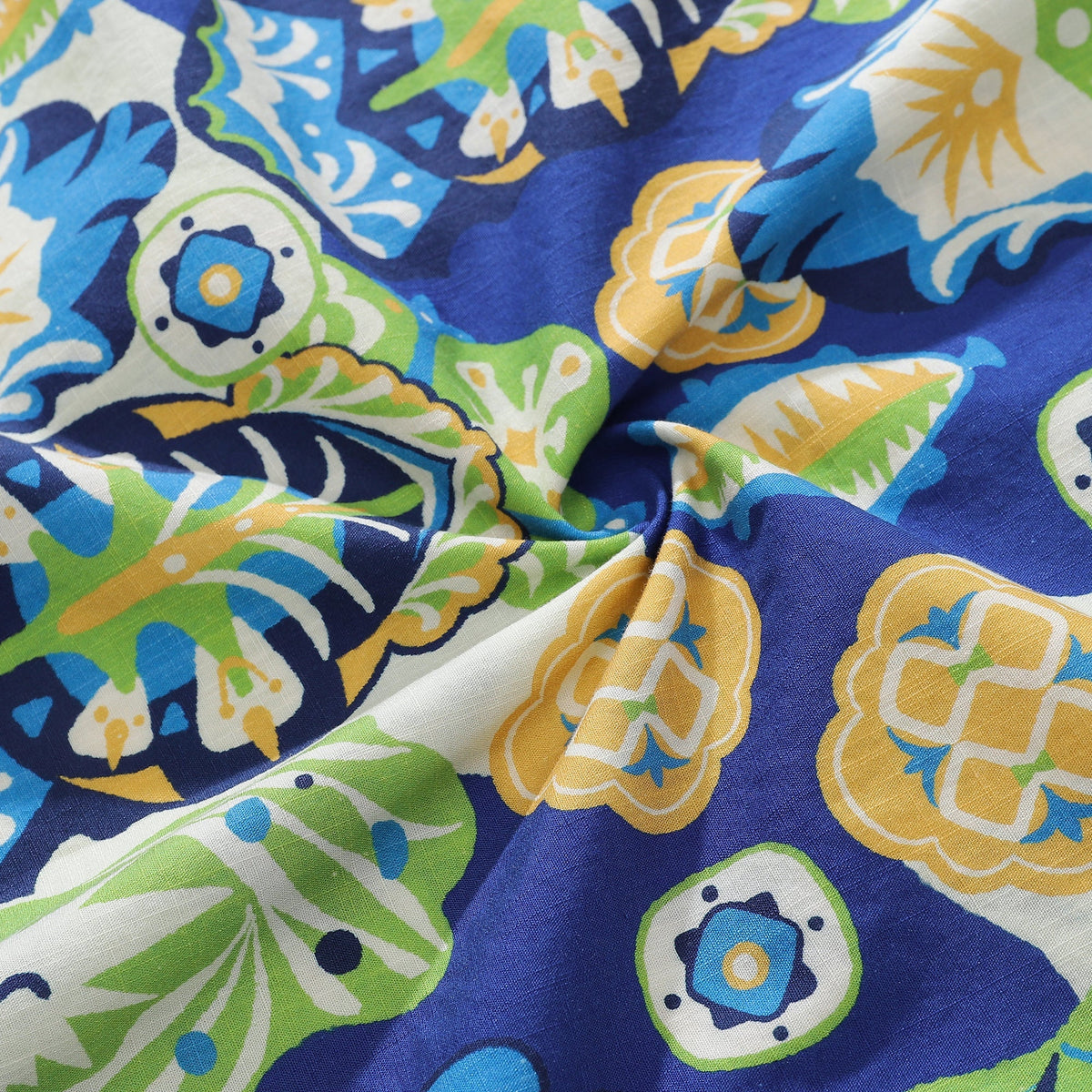 Hawaiian Shirts For Men Vintage Cotton Button Down Totem and Jewelry Short Sleeve Aloha Shirt By Evan
