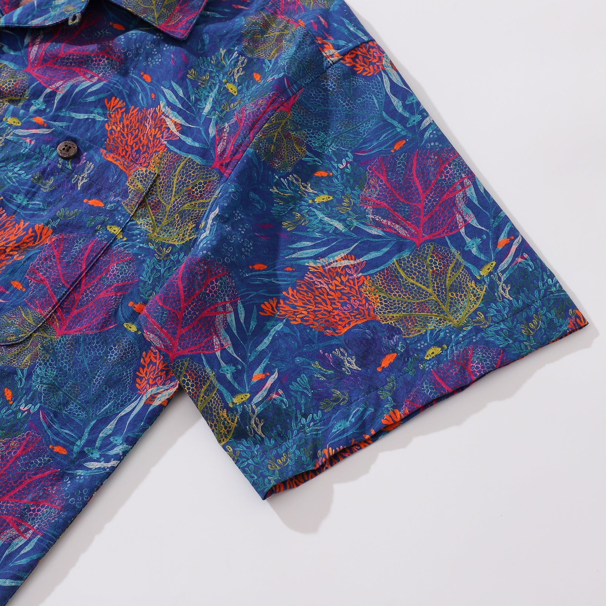 Hawaiian Shirt For The Aquarium By Andersson Grace Shirt Camp Collar 100% Cotton