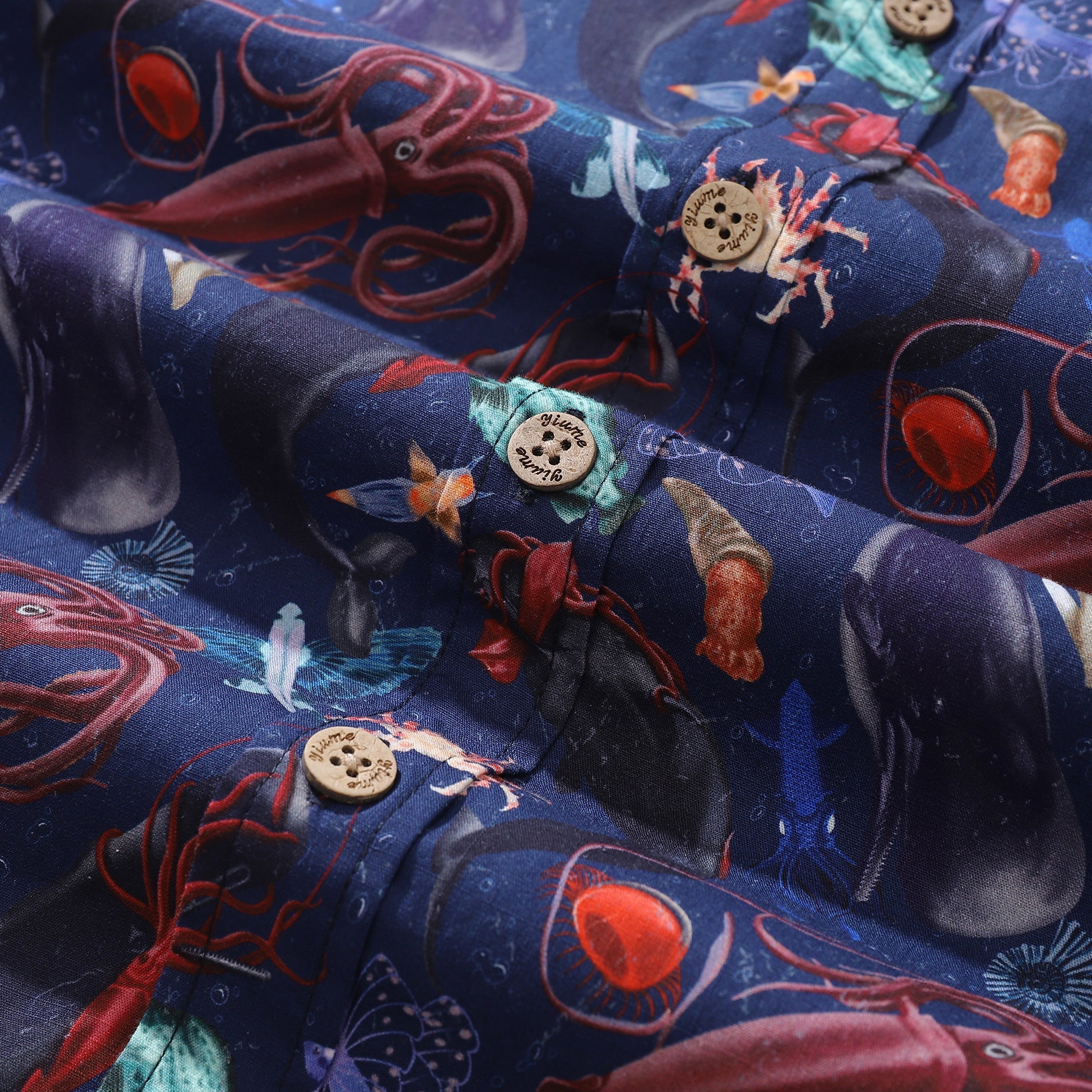 Men's Hawaiian Shirt Leviathan Showdown Print Cotton Button-down Short Sleeve Aloha Shirt By Sun