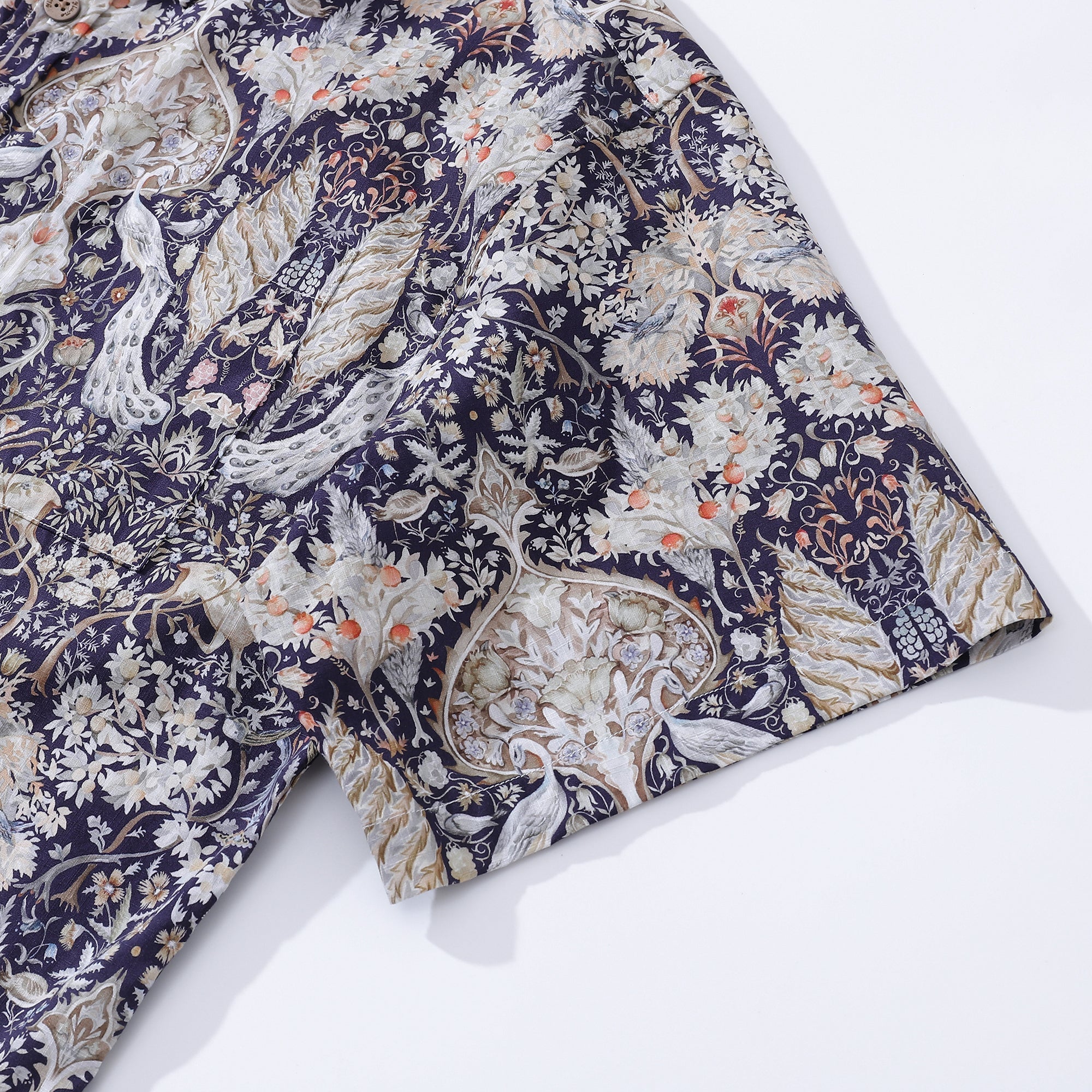 Men's Hawaiian Shirt The Garden of Serenity Cotton Button-down Short Sleeve 1940s Vintage Shirt By Sylvia