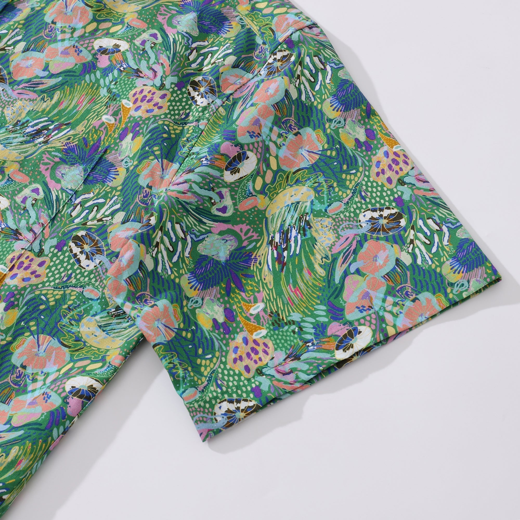 Men's Green Hawaiian Shirt Songe Marin Pattern Cotton Button-down Short Sleeve Aloha Shirt By Lucille Pattern