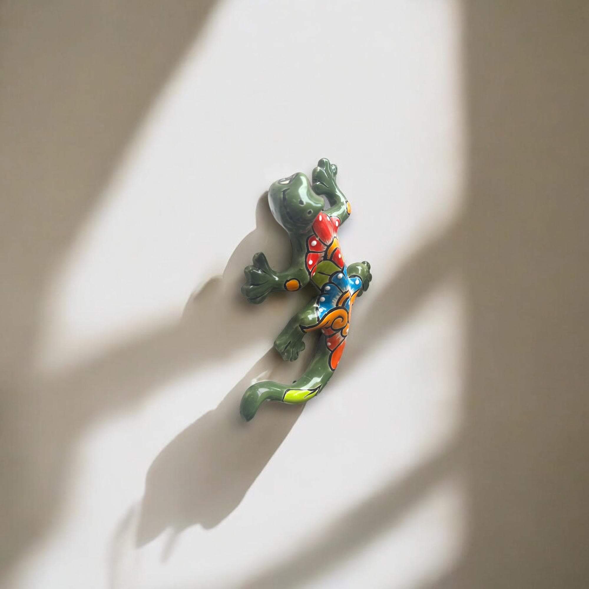 Talavera Lizard Figurine | Hand-Painted Mexican Ceramic Sculpture
