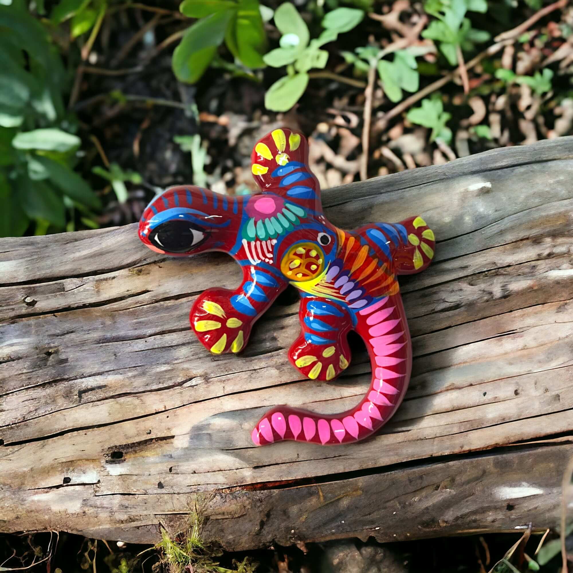 Talavera Lizard Figurine | Mexican Handmade Wall Decor