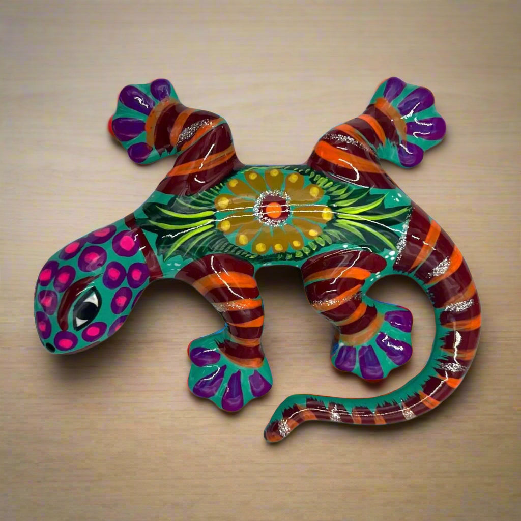 Talavera Lizard Figurine | Colorful Guerrero Wall Art
